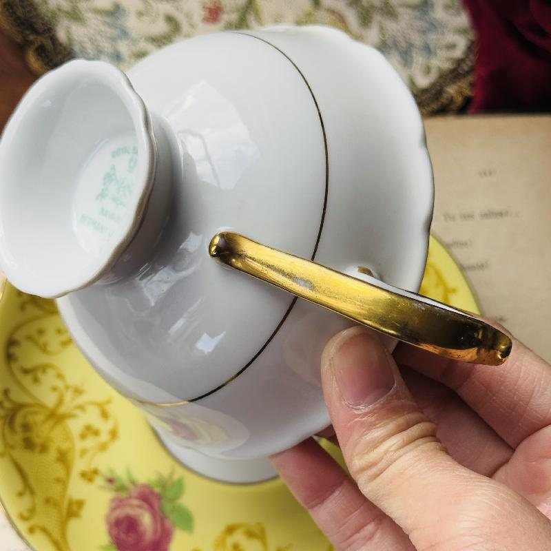 Rare! Vintage 1945-49 Bavarian Royal Bayreuth Made in "Germany US Zone" Rose Yellow Tea Set Duo - Tea Cup and Saucer (MT2226)