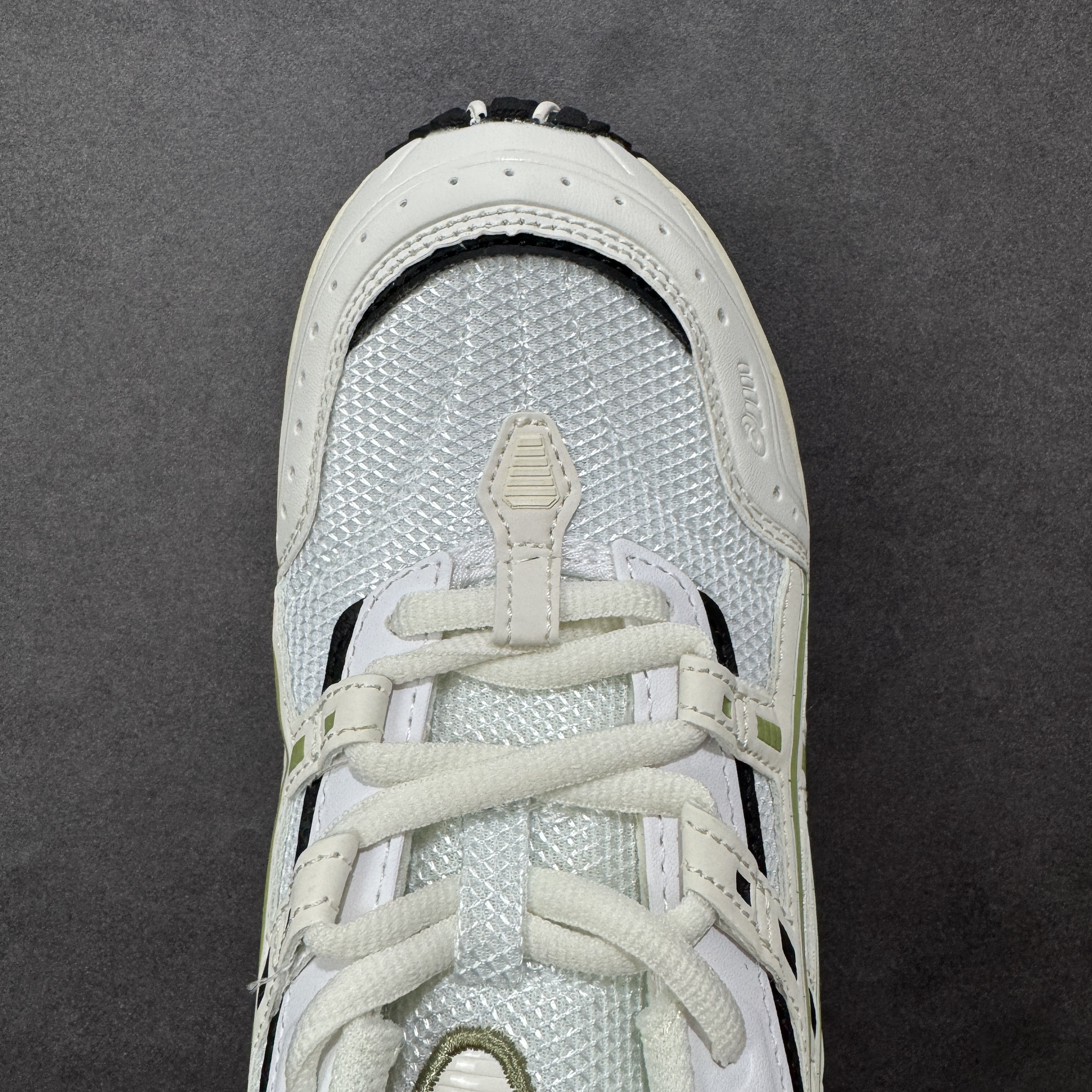 Asics GEL-1090 1203A243-028