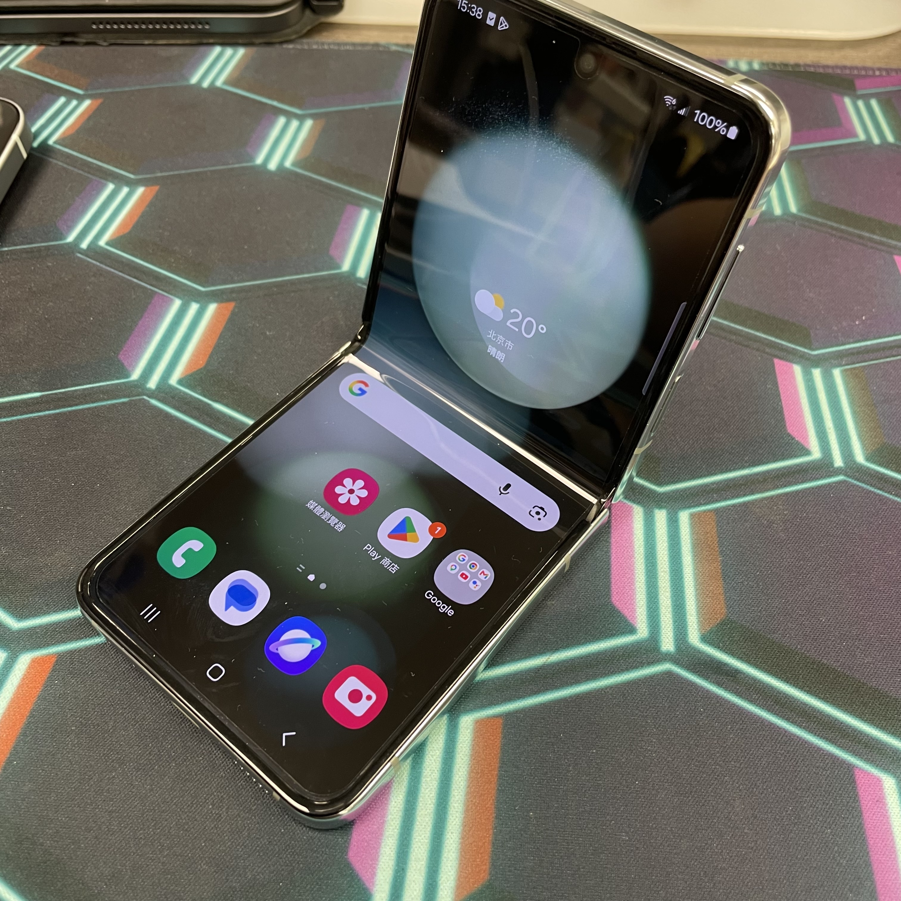*8139 Galaxy Z Flip 5 勁靚機 8+512GB 綠色 green