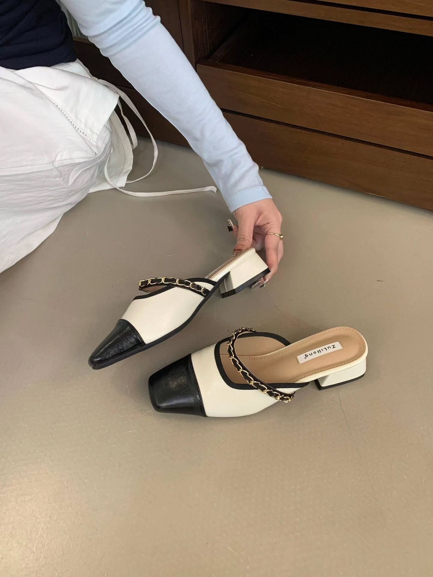 520-10 小香风链条半拖鞋 🇨🇳