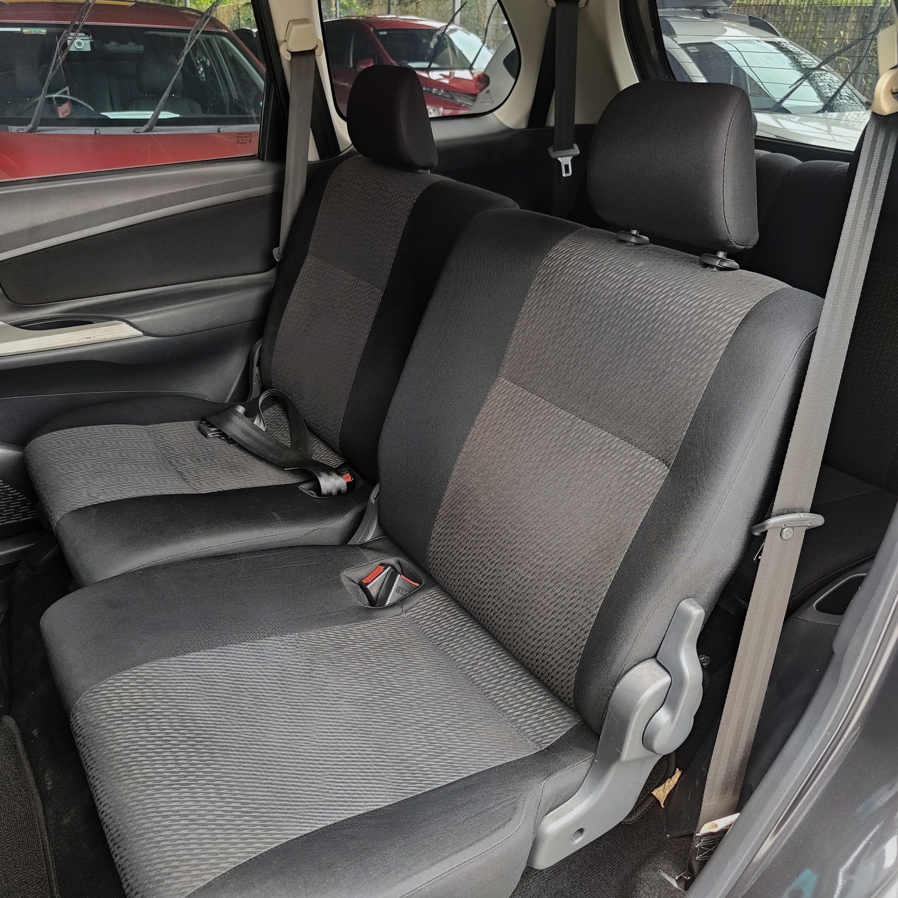 2012 TOYOTA AVANZA 1.5 G 