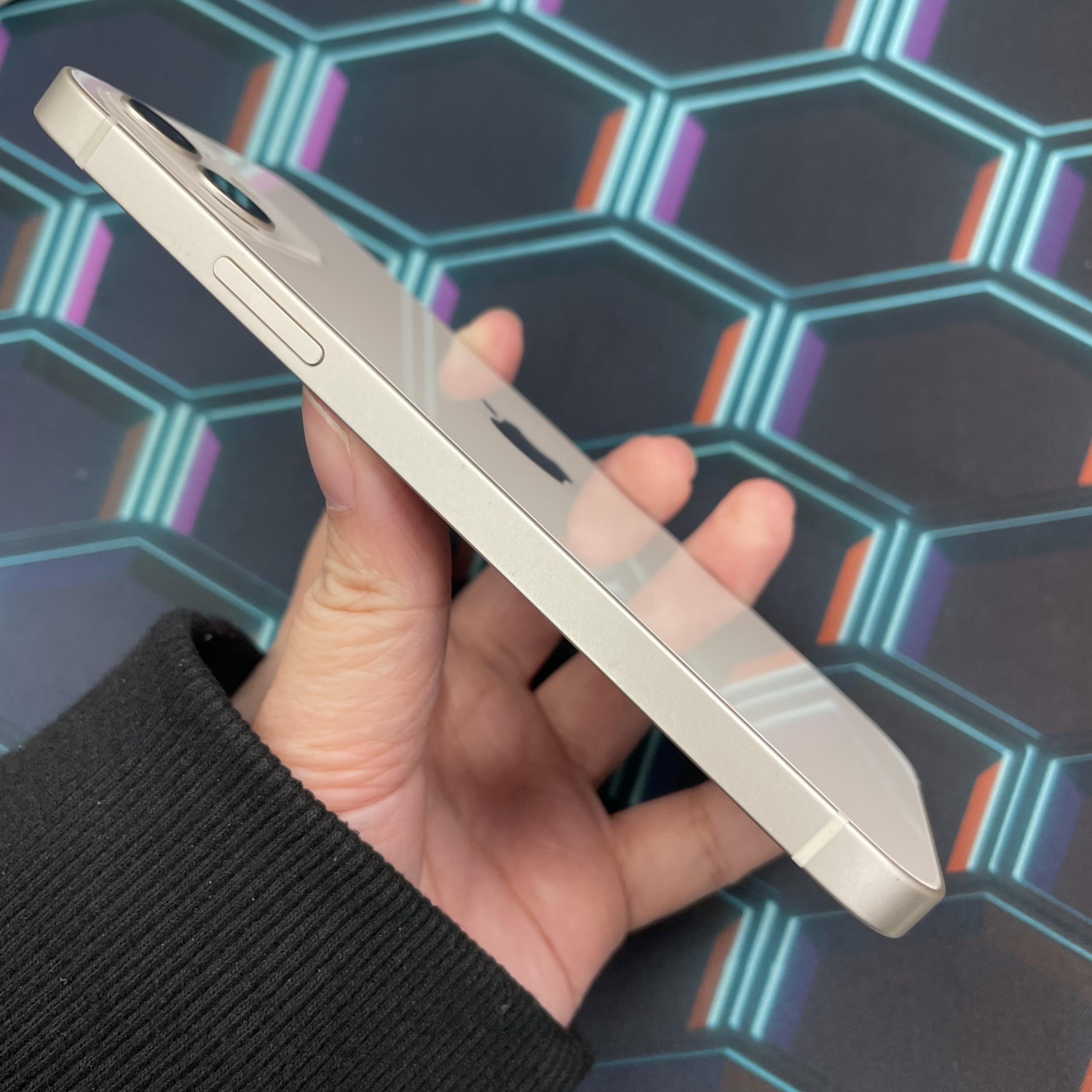 *6144 12 勁靚機 64GB 電77 白色 white