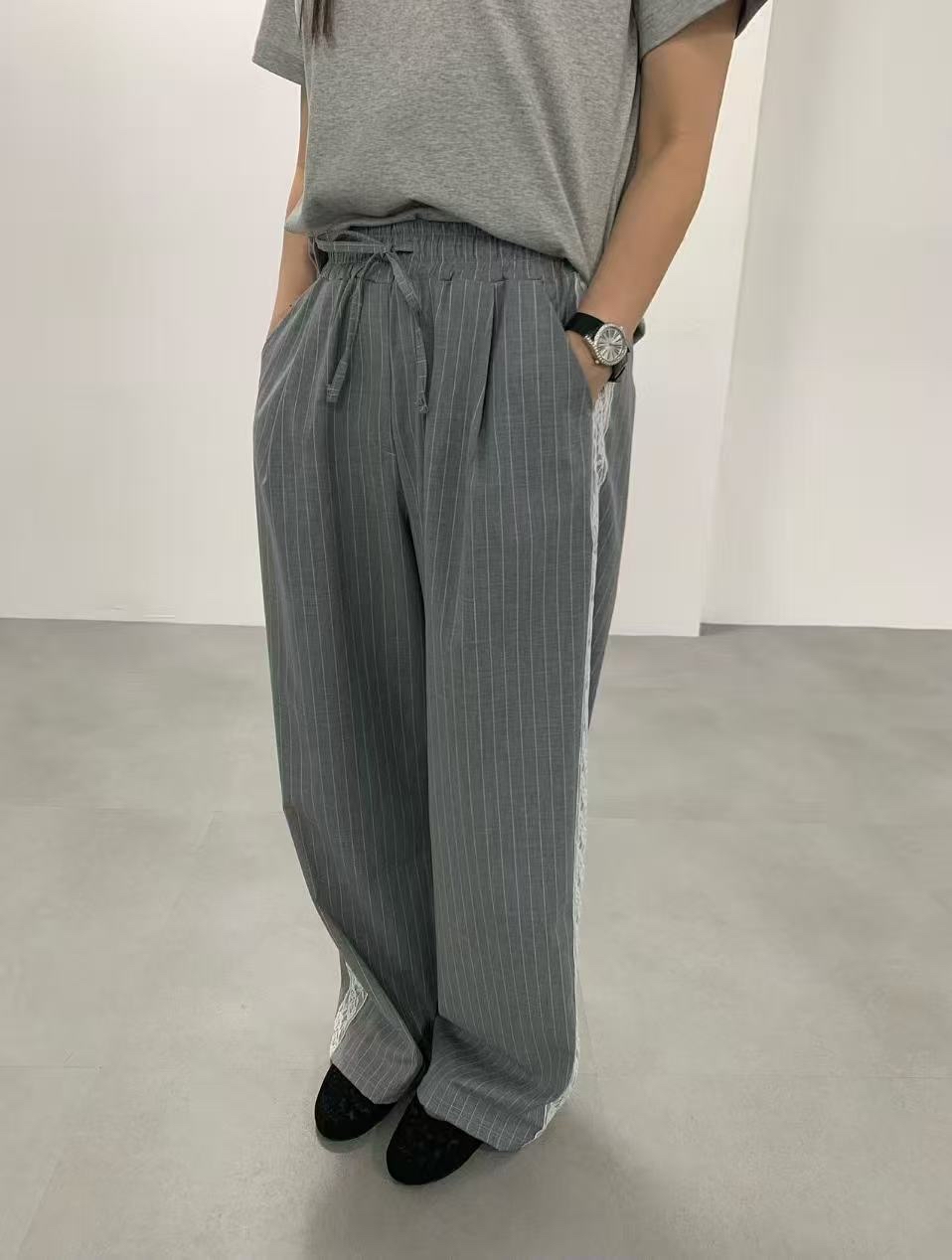 J crane 拼白Lace 邊直紋褲