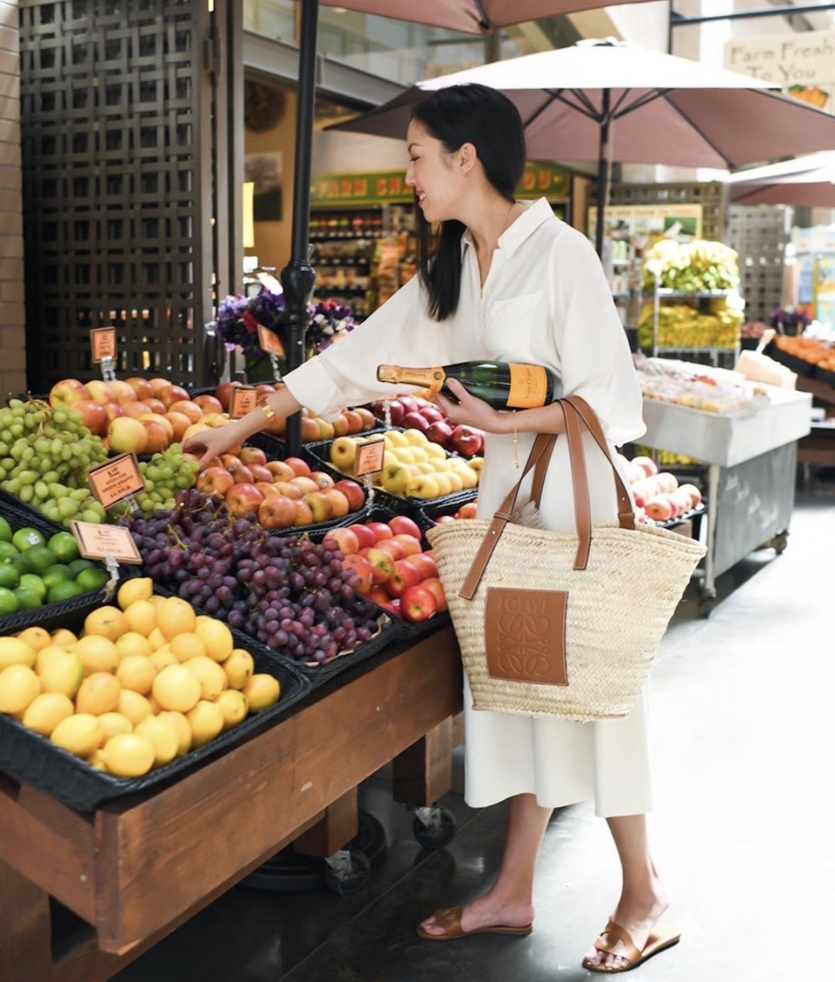 限時優惠✨訂貨❤️渡假OOTD 必備🥥🍍 Loewe large basket  塵袋可做內袋  🔖size 57x34.5x30cm