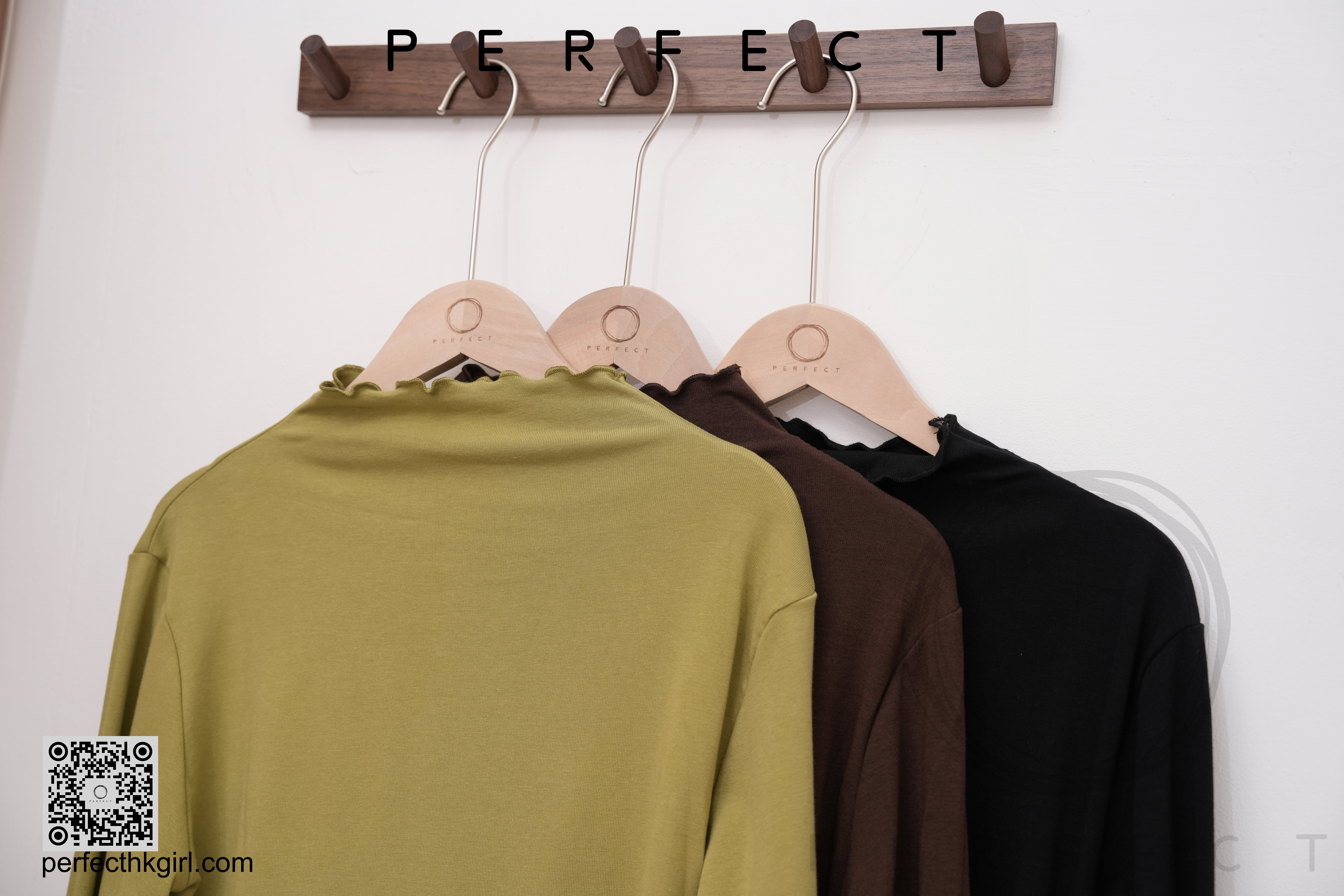 T0037_優雅水草RUFFLE領打底衫（顯瘦黑色）