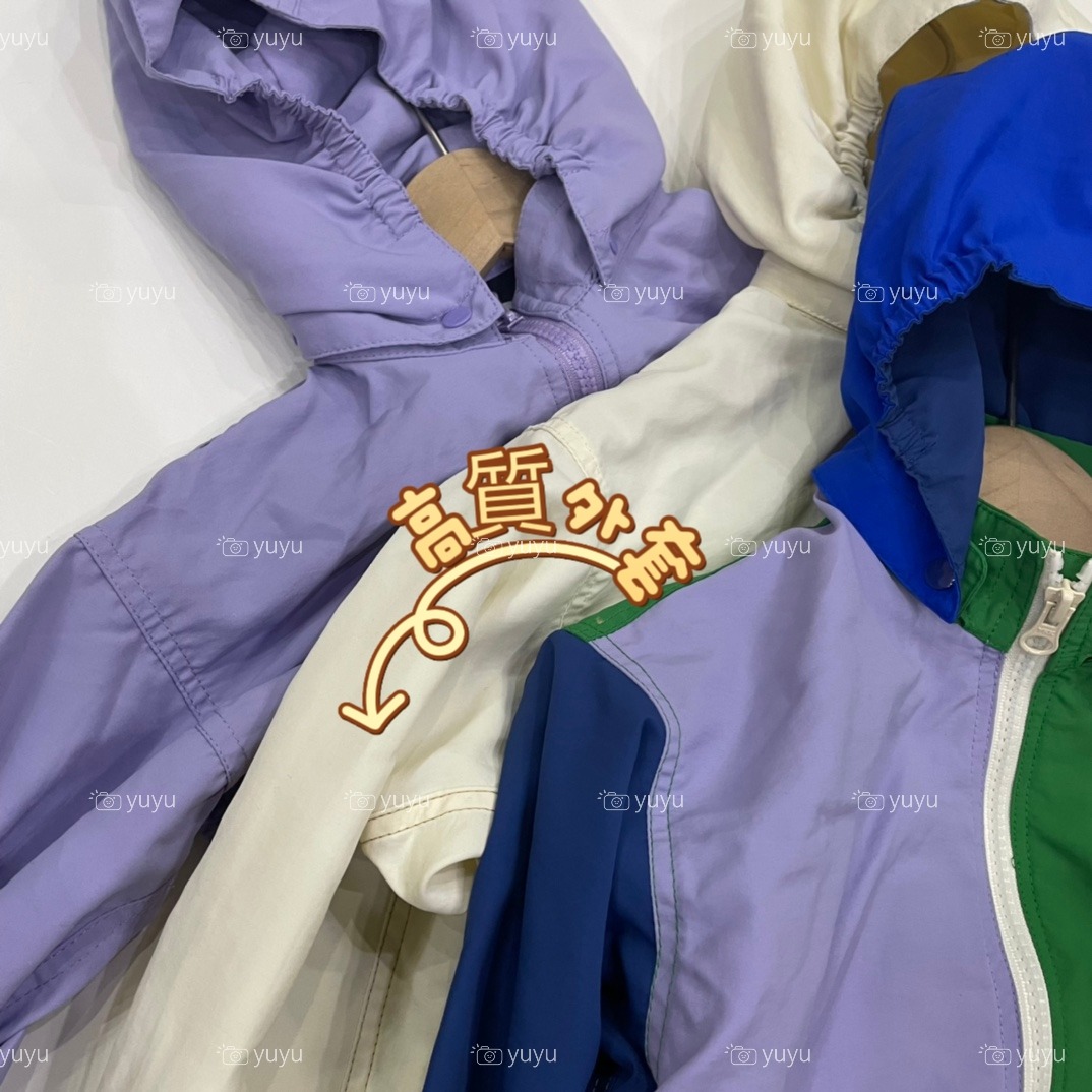 100-165cm/$168件。2件起$158件。日單TNF 色輕薄防風外套