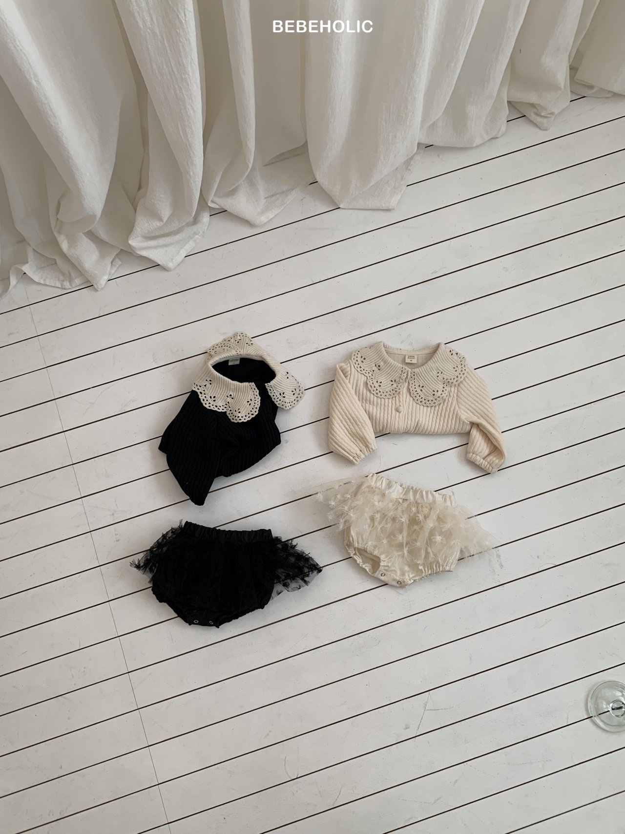 🌸預訂 韓國直送🌸🇰🇷BEBEHOLIC兩色蕾絲花邊翻領開襟外套