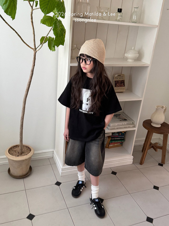 🇰🇷Matilda&Lee tee