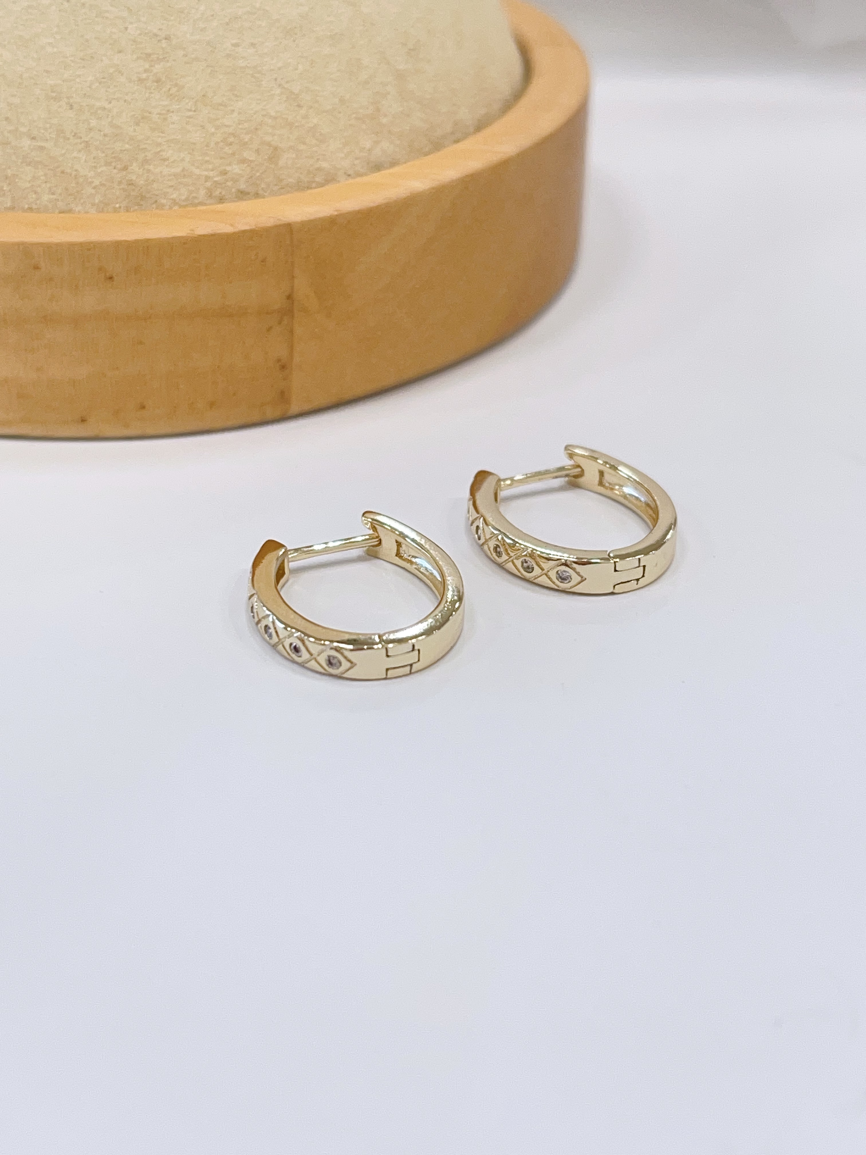 钻石小方格纹路耳环