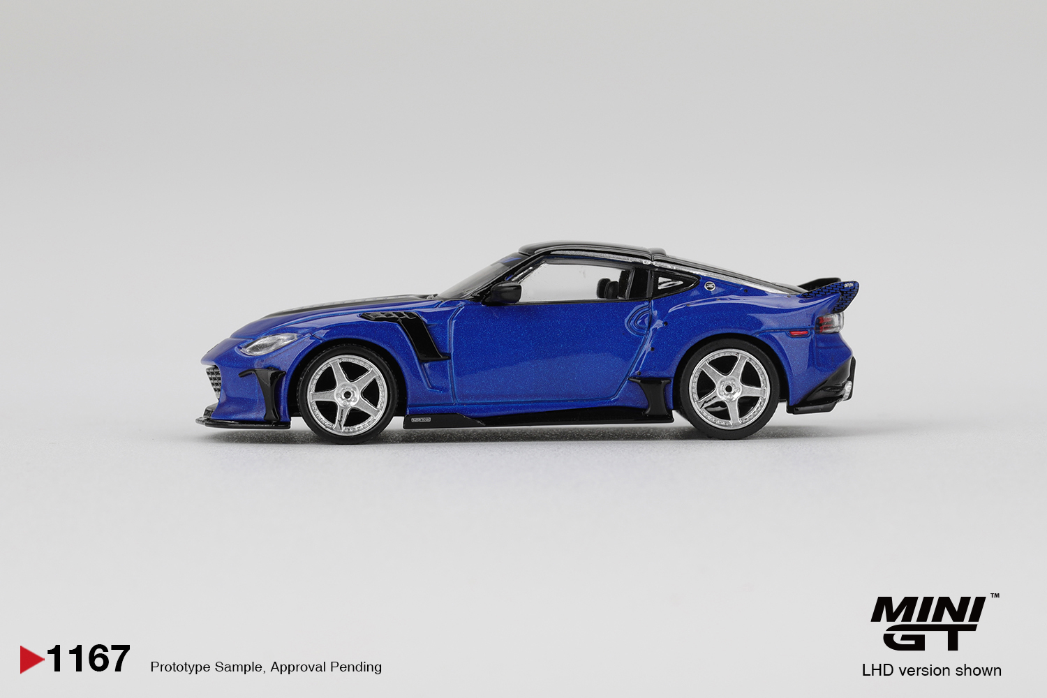 Mini GT 1/64 Nissan Z VeilSide FFZ400 Seiran Blue - MGT01167-R