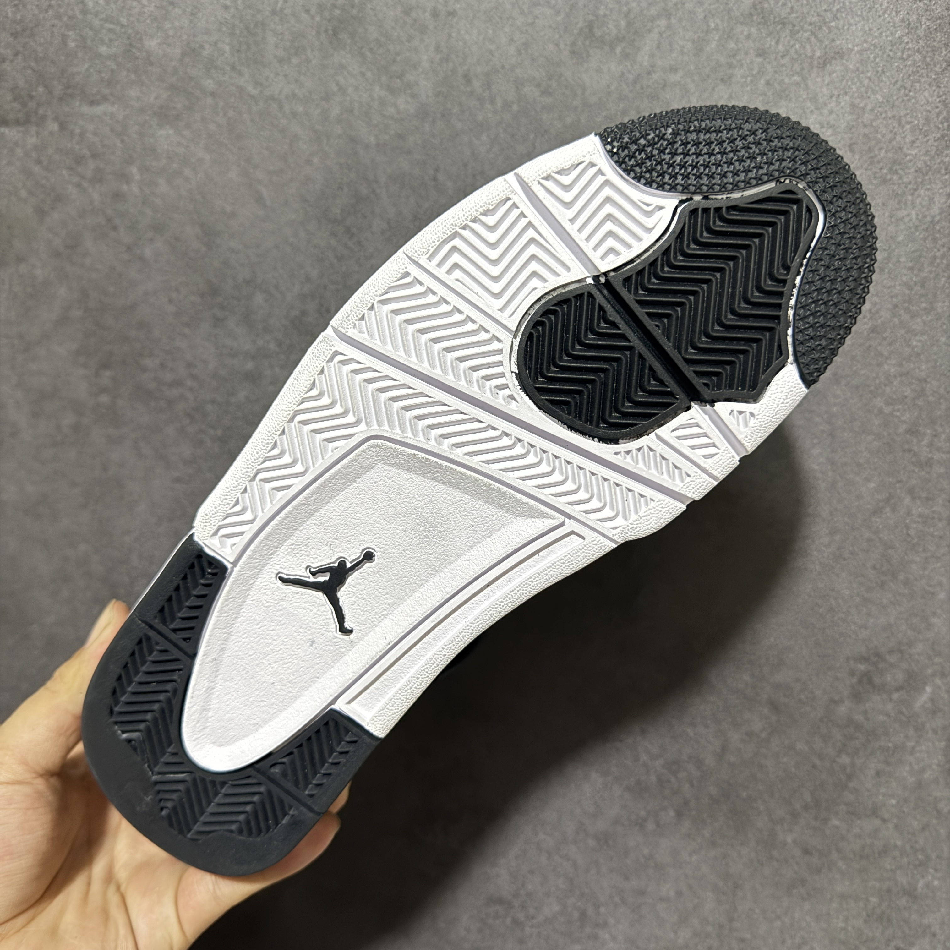 Air Jordan 4 Retro 'Royalty' 308497-032