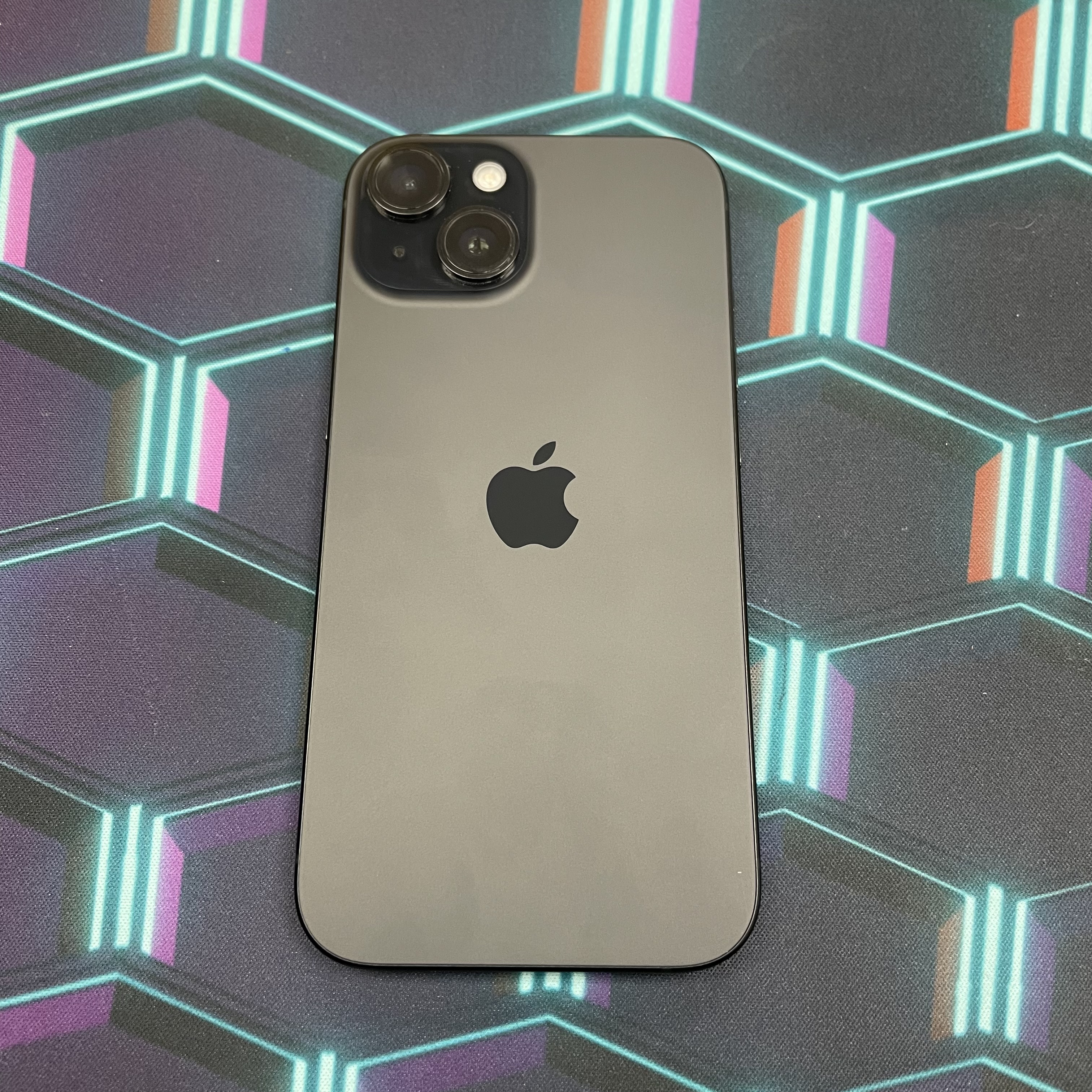 *5929 15 勁靚機 128GB 電100 黑色 black