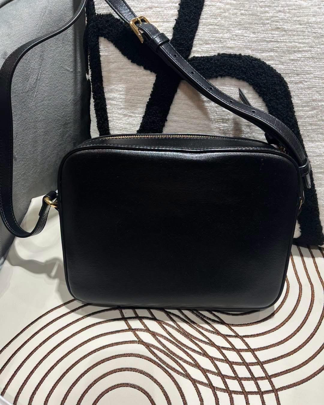 Gucci horsebit 1955 camera bag 黑金牛皮,100%Authentic, 98%New ✅專門店收據✅Tap✅Dust bag