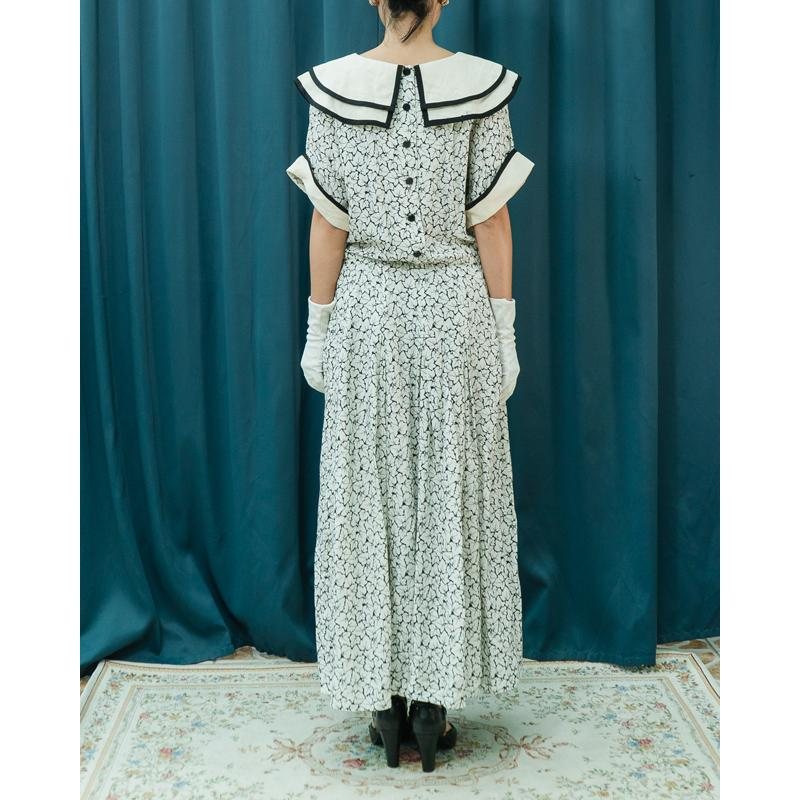 Vintage C.a. 1980s Nancy Johnson Made in Hong Kong Black & White Patter and Trim Wide Collar Day Dress-Fit size M-L(Na0785)