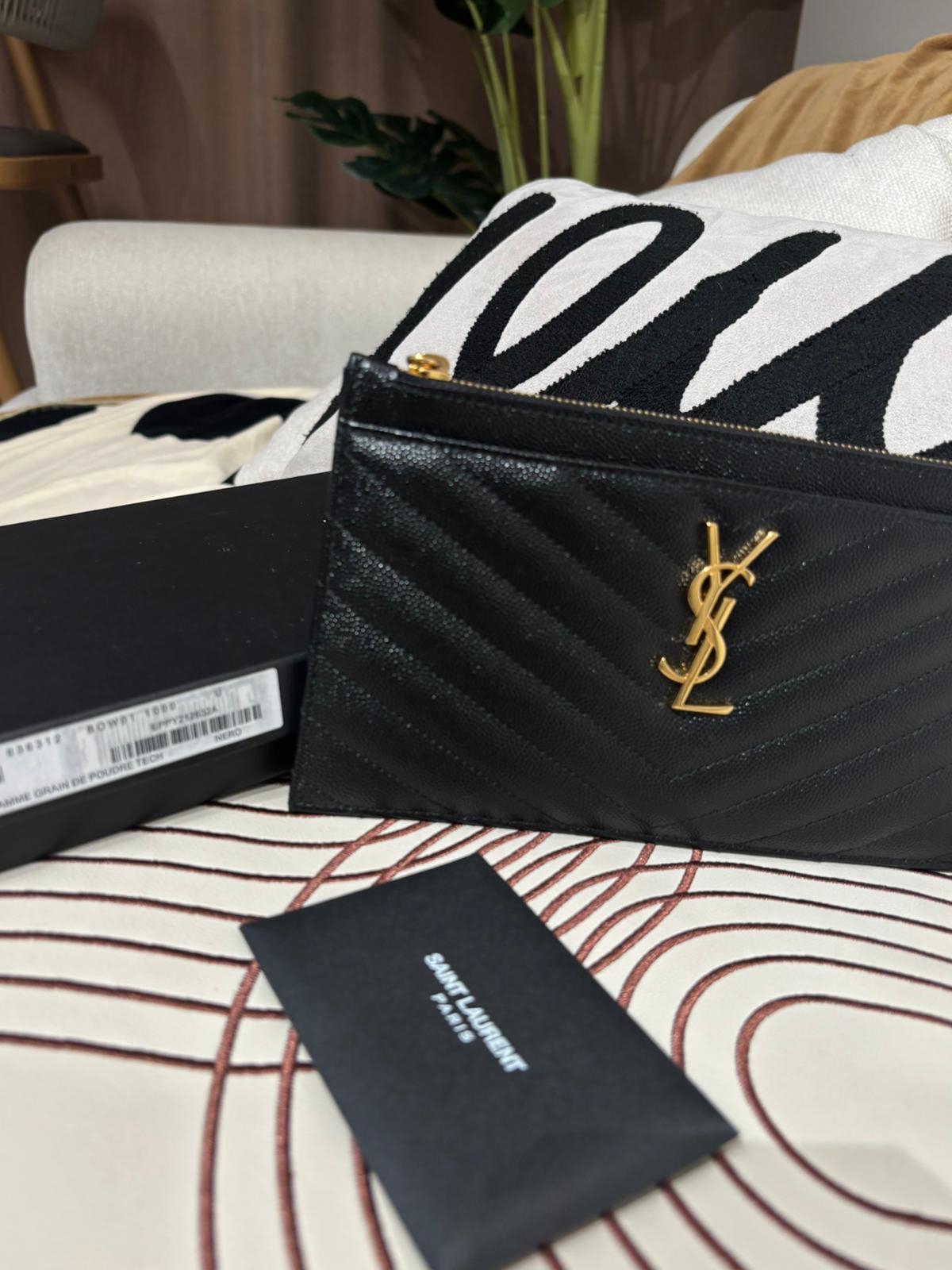 YSL long wallet clutch 荔枝牛皮 100%Authentic ,98%new✅dust bag  