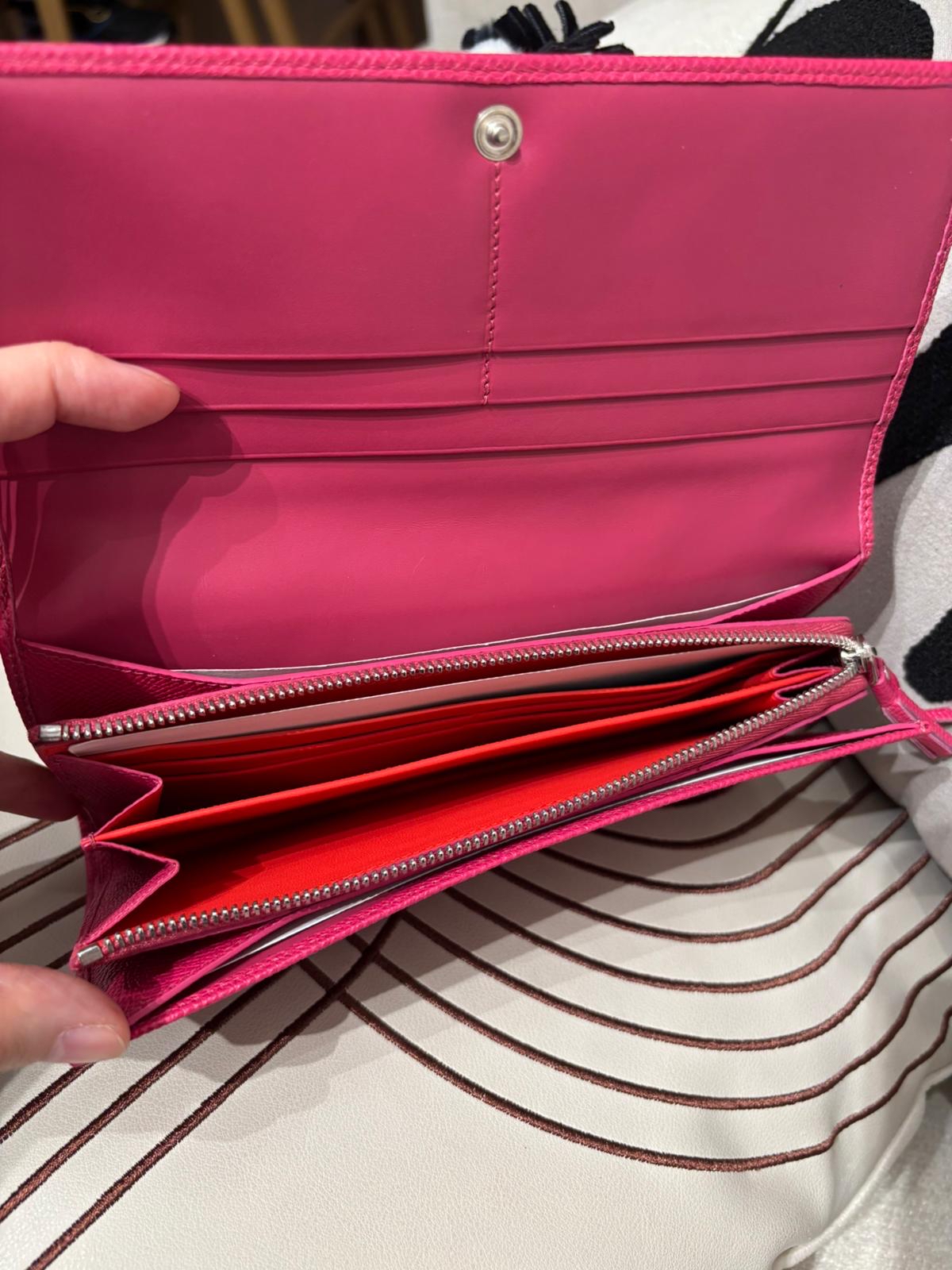 Loewe Long Wallet Calfskin 100%Authentic, 99%New ✅Dust bag