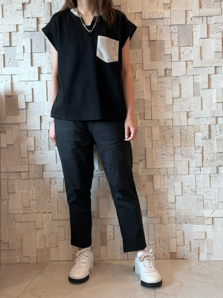 #2086 撞色邊V領Top✨