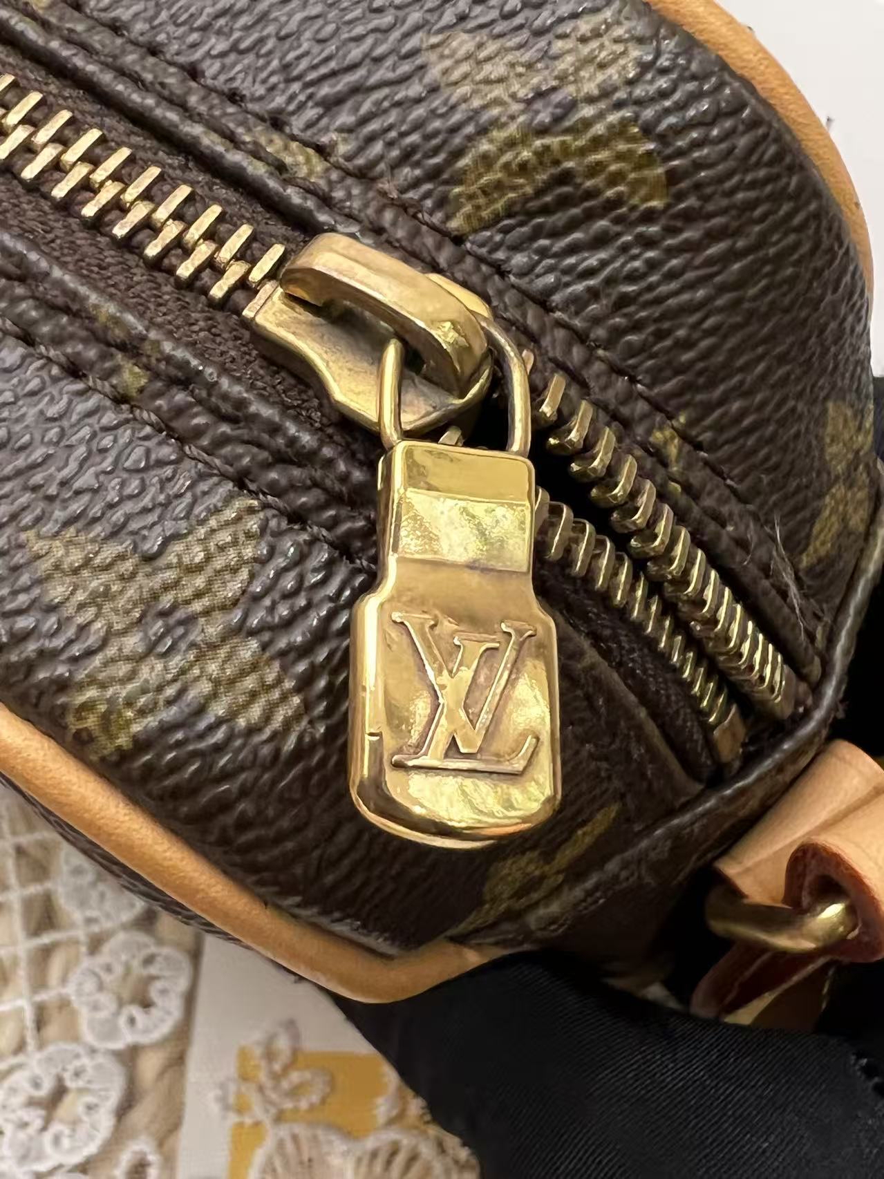 LV Monogram Trocadero（爆款相機包）