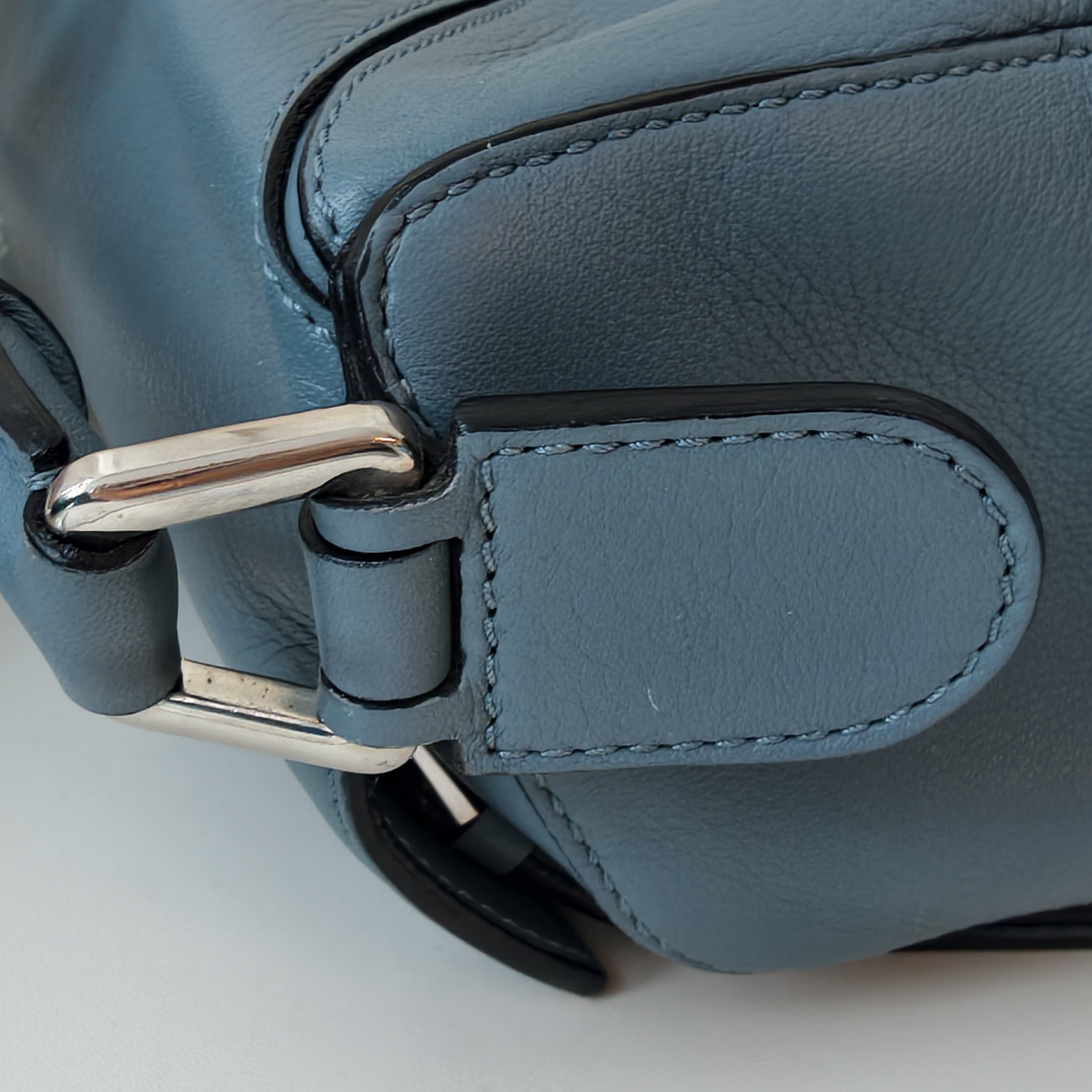 【預訂貨品】loewe 藍色 puzzle