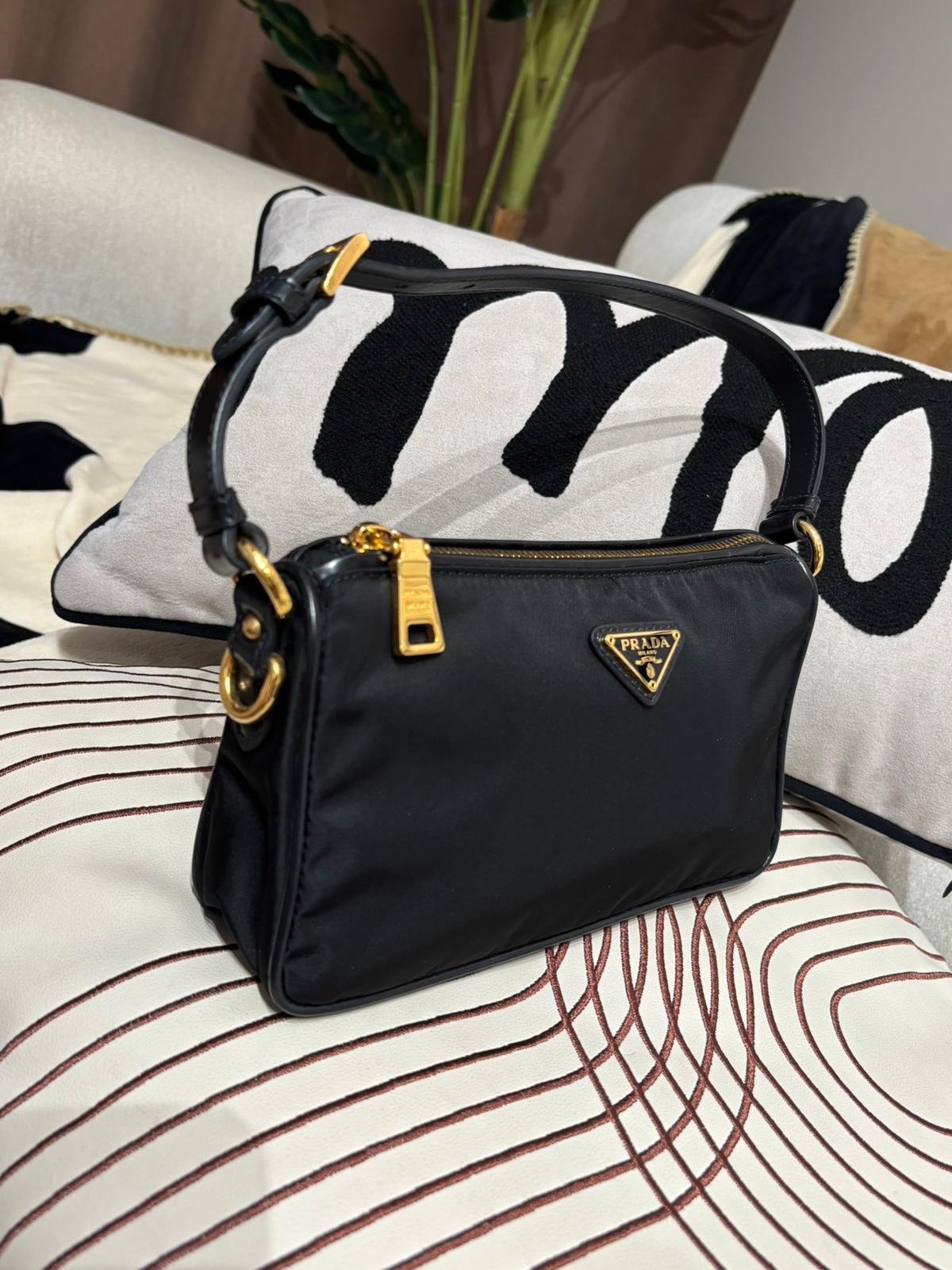 Prada nylon hobo Bag 100%Authentic, 98%new