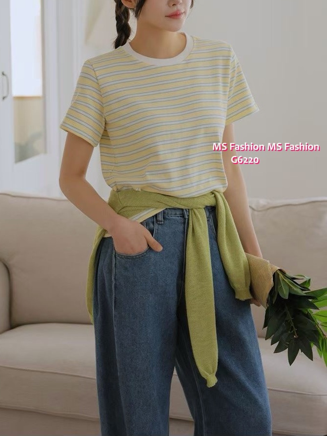 G6220 韓國🇰🇷拼色橫間top