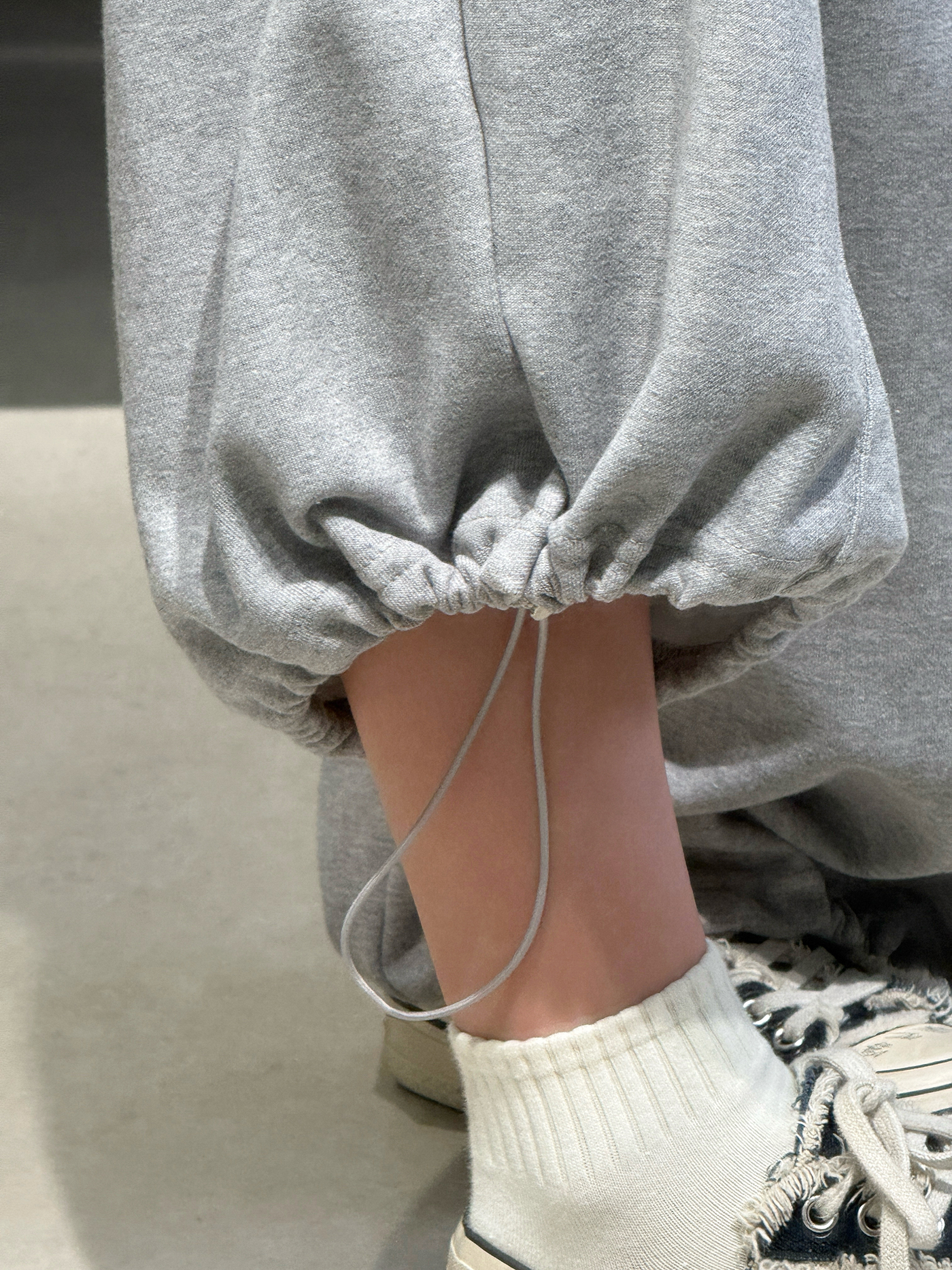 𝐑𝐞𝐥𝐚𝐱𝐞𝐝 𝐟𝐢𝐭 𝐝𝐫𝐚𝐰𝐬𝐭𝐫𝐢𝐧𝐠 𝐜𝐨𝐭𝐭𝐨𝐧 𝐩𝐚𝐧𝐭𝐬