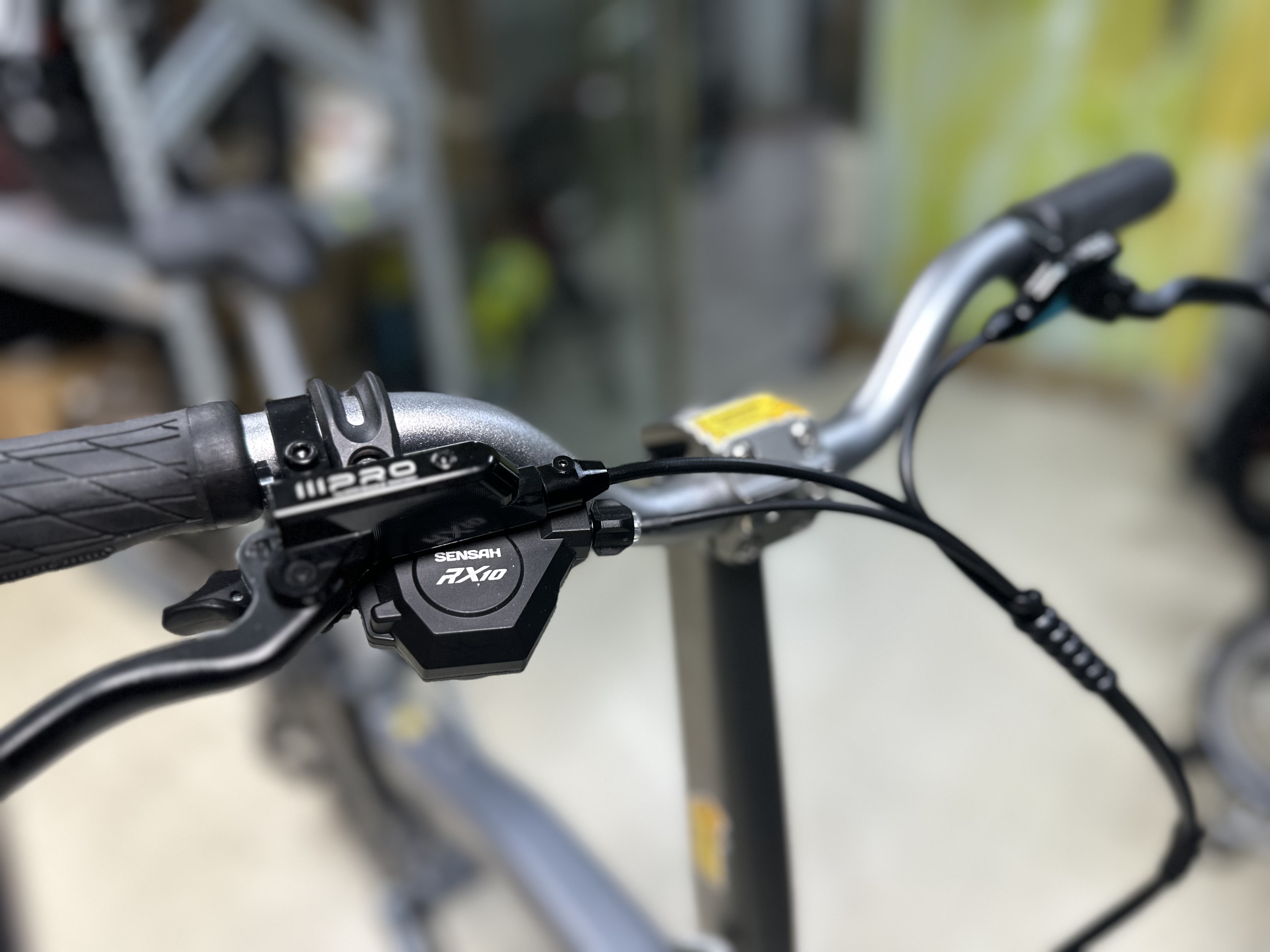 Funxtron F16 范丸 16” 349 Trifold bike 