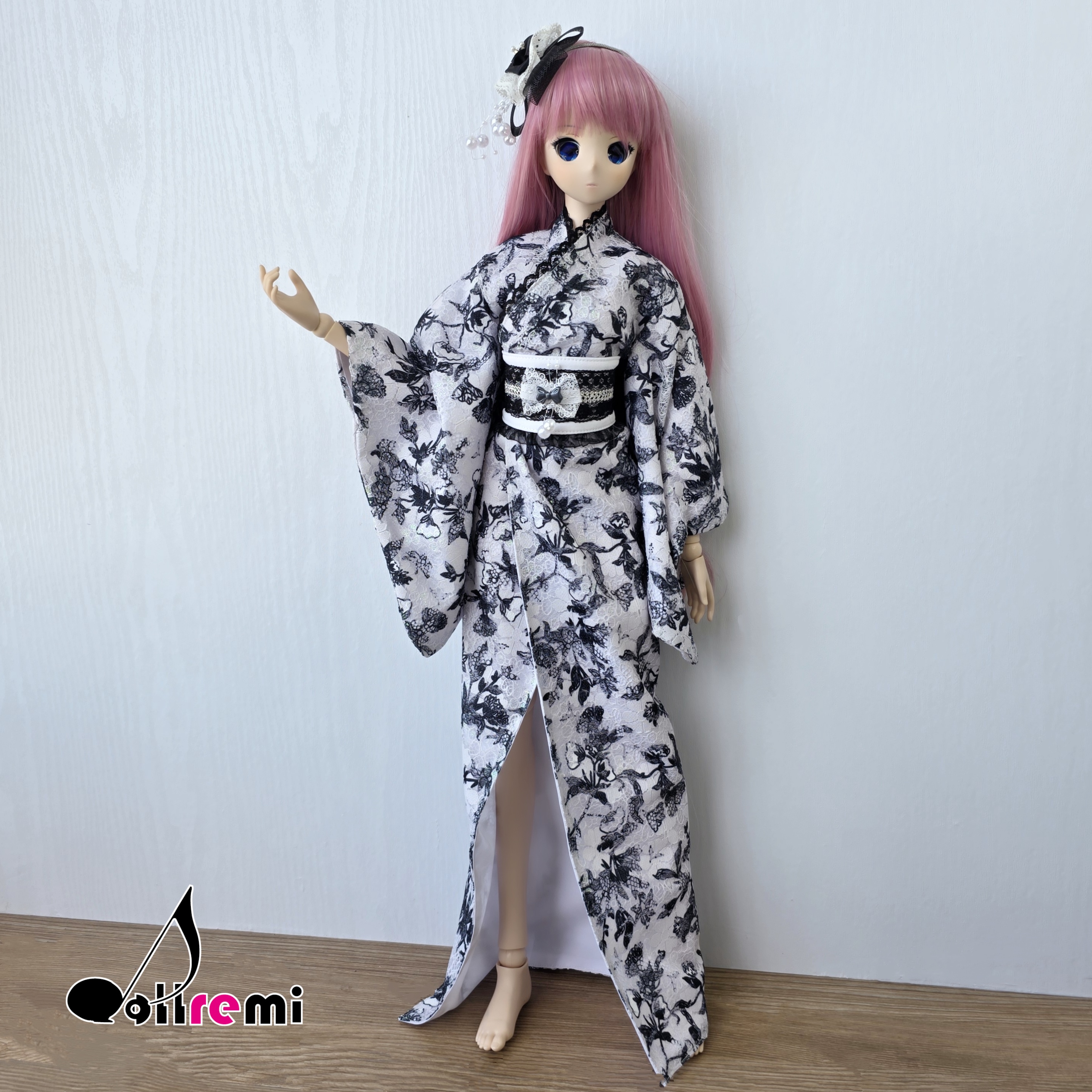 【dollremi】(DD0895) 黑白蕾絲和服 Black and White Lace Kimono