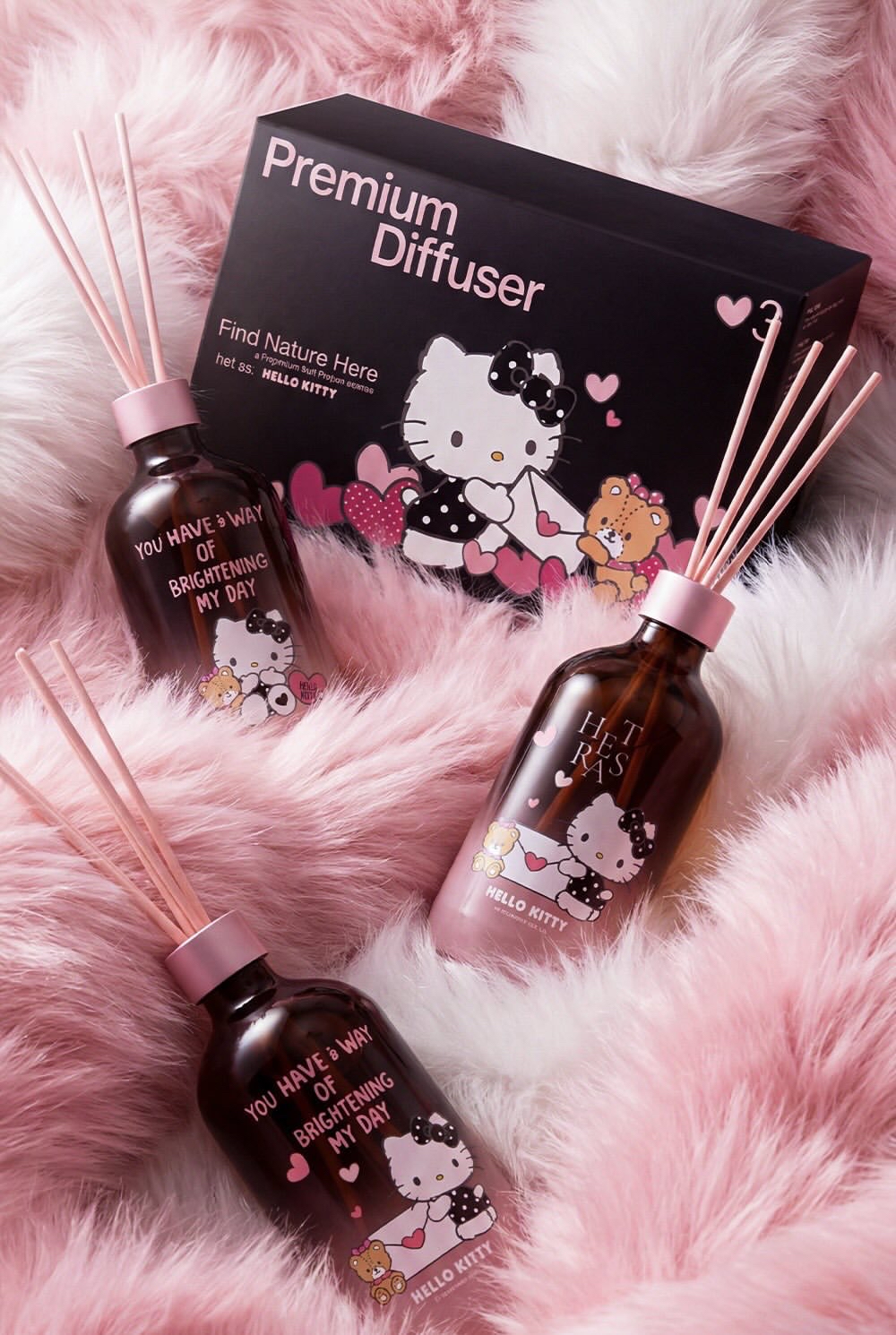 （約4月中旬到貨）🇰🇷韓國直送🇰🇷Hello Kitty × Hetras 限定擴香500ml 3件組禮盒 💕