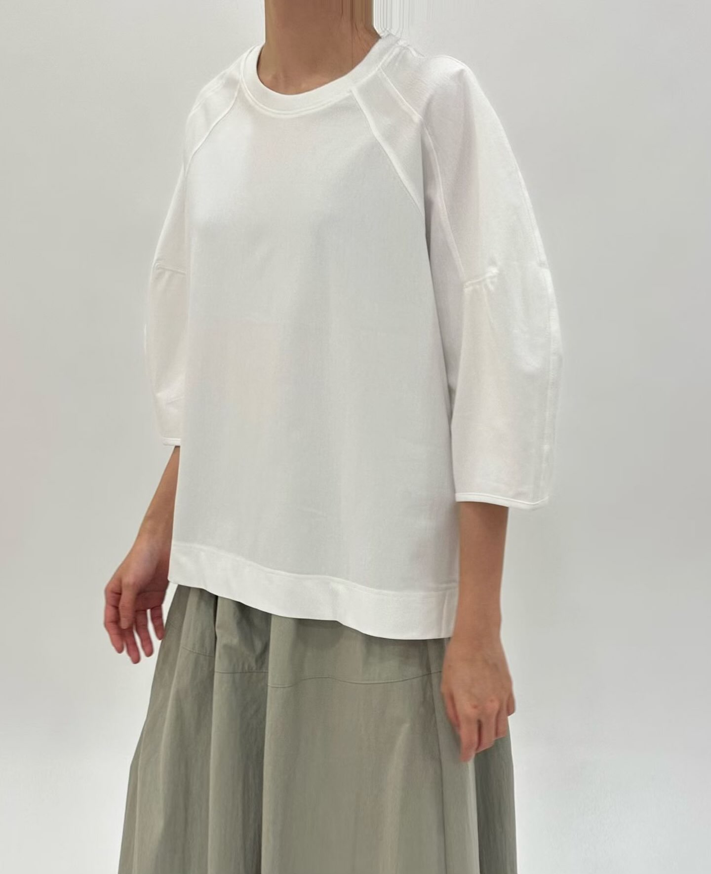 (2026FW) EYEFUL - TOP & SKIRT