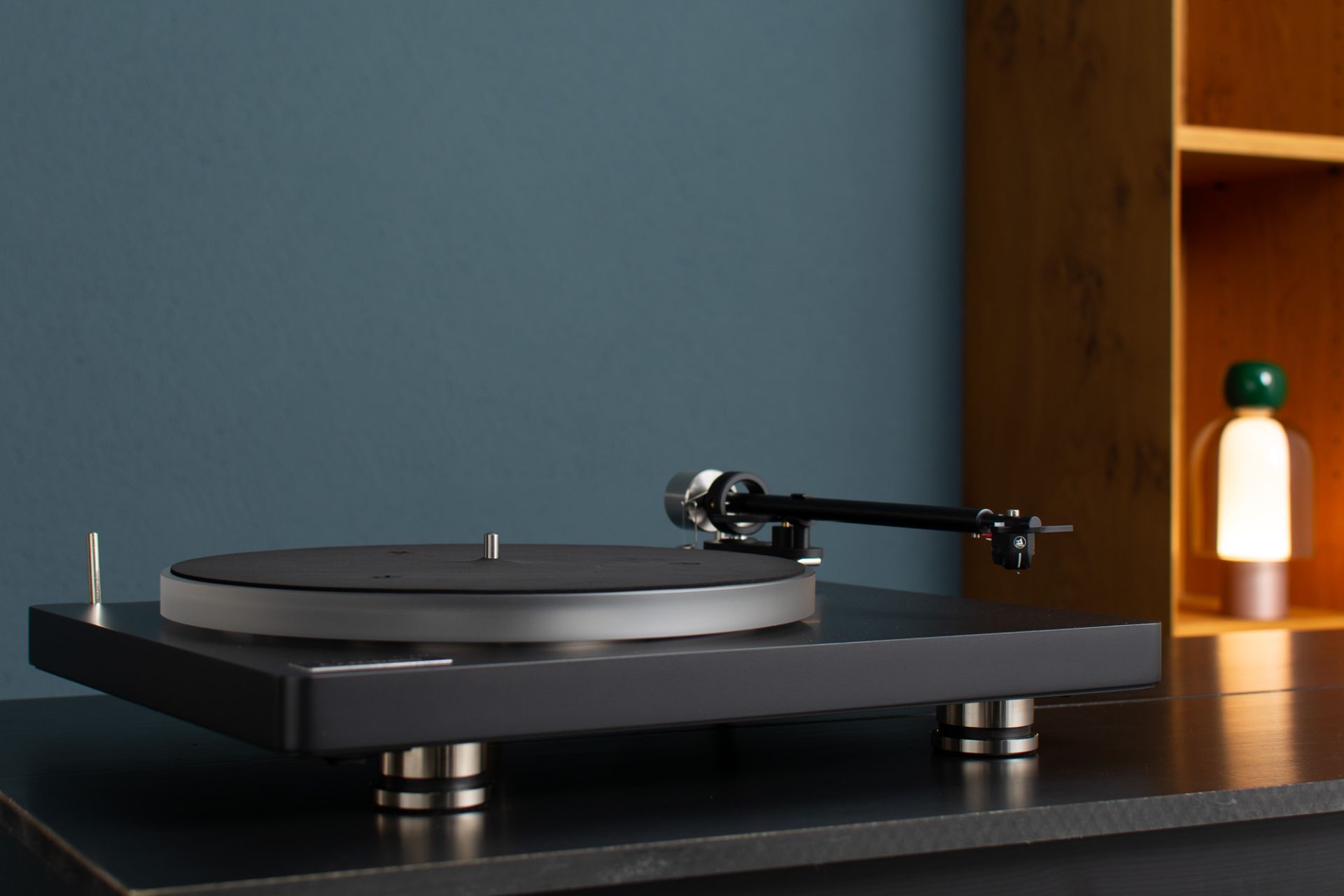 Clearaudio Compass Belt Drive Turntable