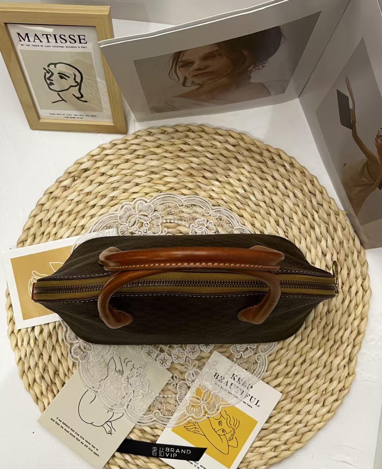 Celine Vintage Macadam Canvas Bolide Bag（揹帶款）