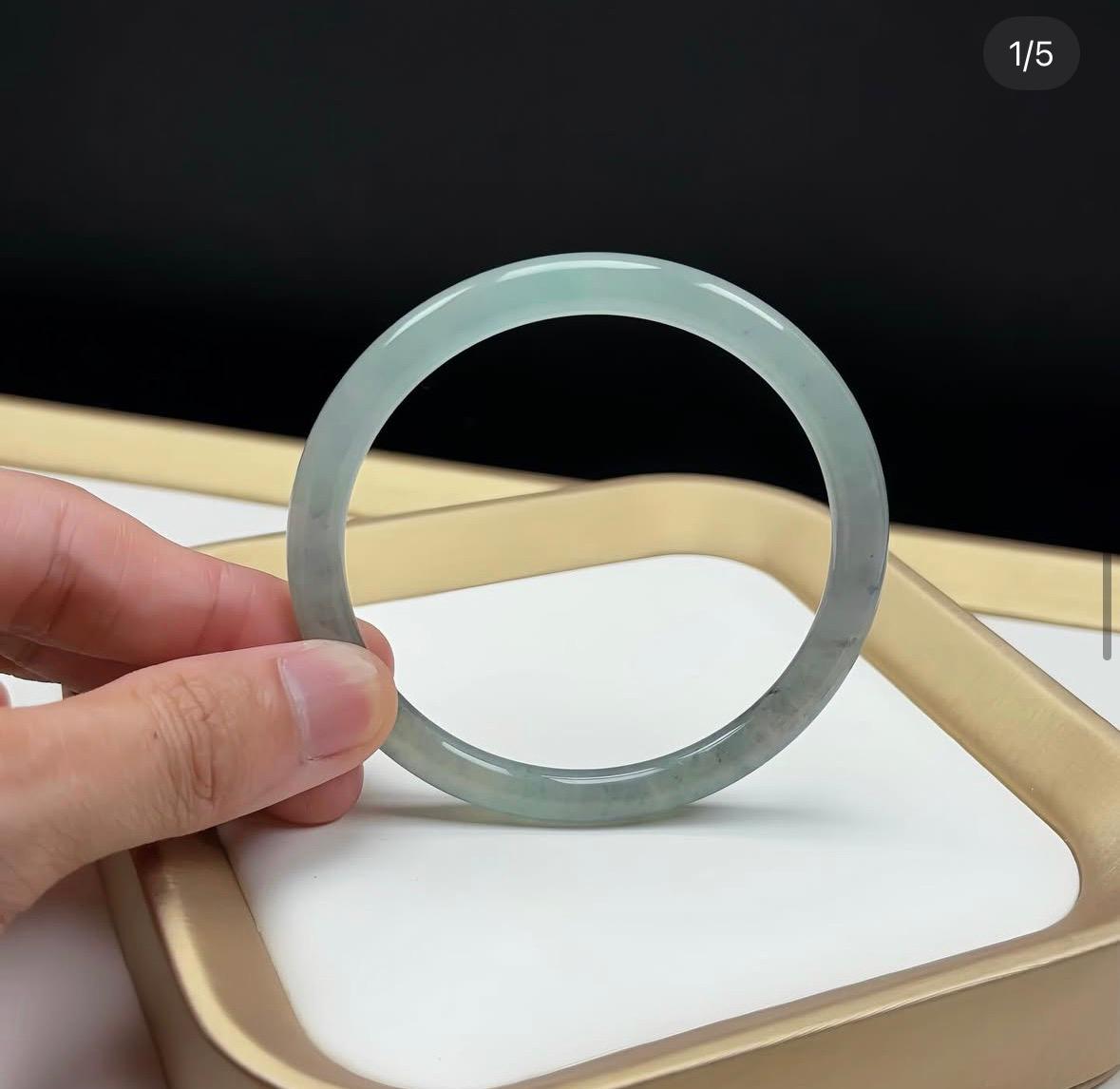 59mm 冰甜綠烏雞翡翠圓鐲