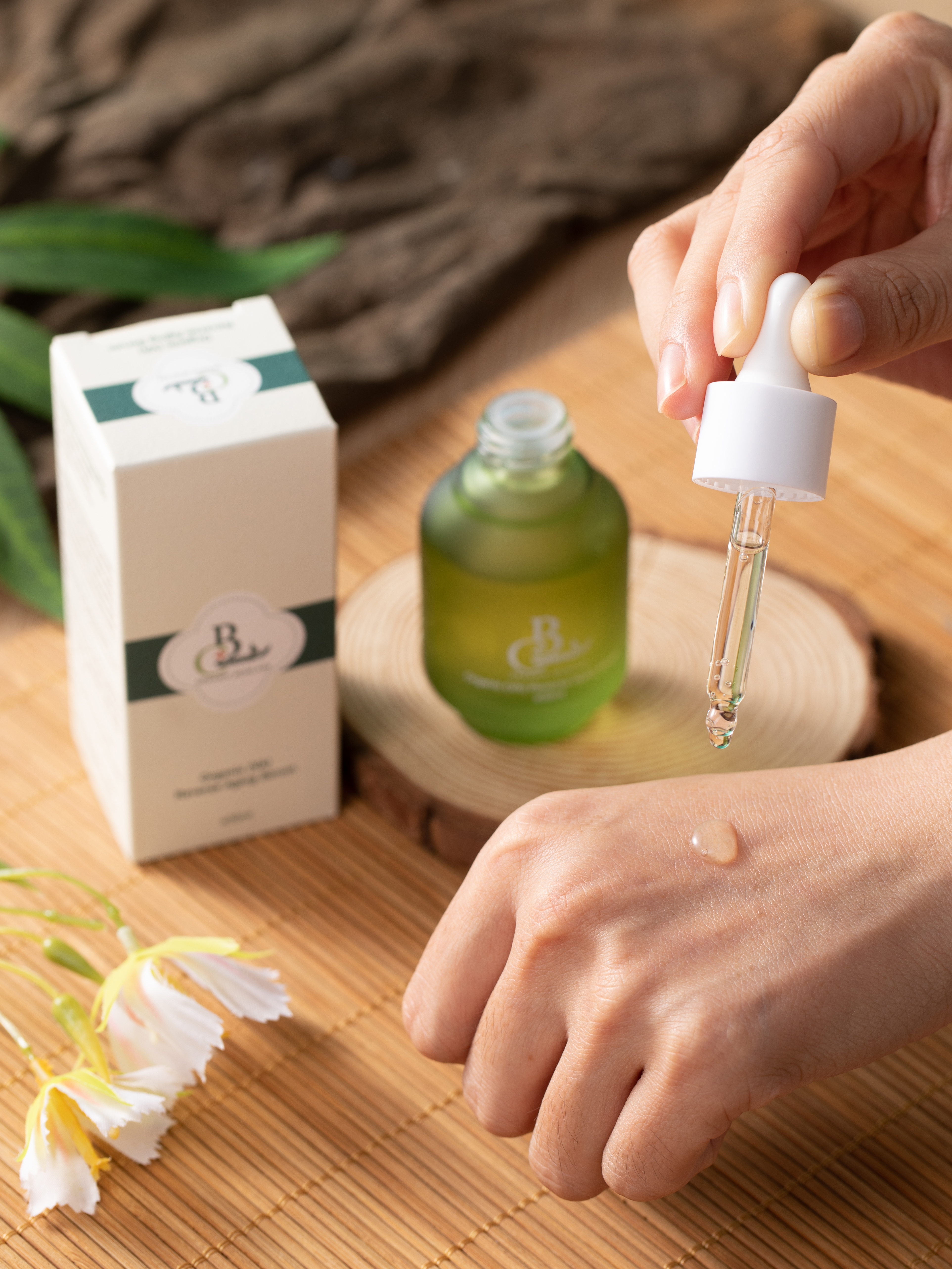 有機VA逆轉肌齡精華 -凈白/去斑/抗皺 e30ml
