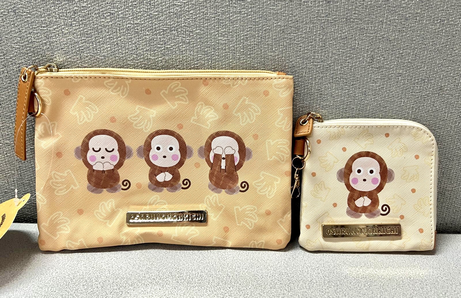 🌐 Sanrio global 限定 馬騮仔 多用途萬用袋套裝