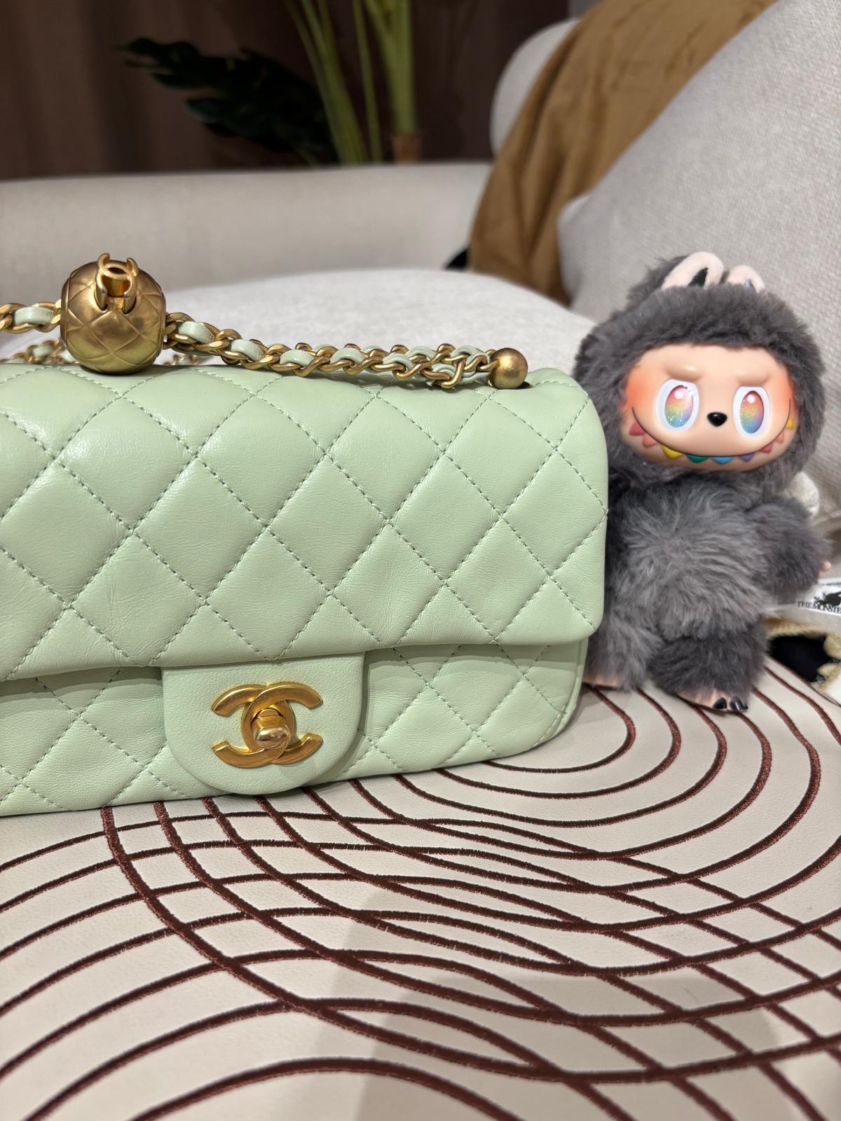 Chanel mini flap with pearl crush 金球 100%Authentic ,95%new ✅收據✅晶片✅塵袋✅box 