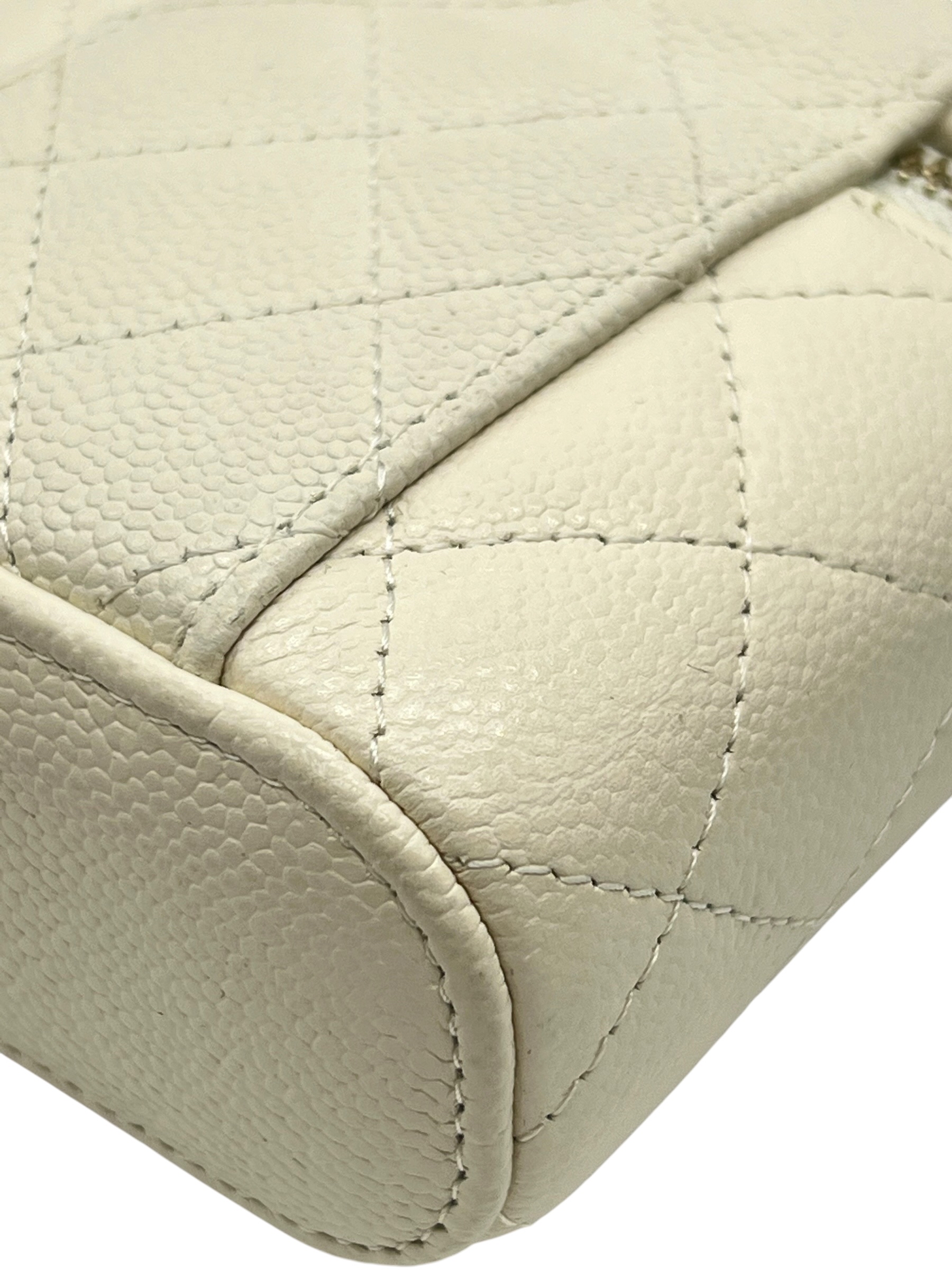 Pre-Owned CHANEL Mini Box With Handle / Product Code: 062010