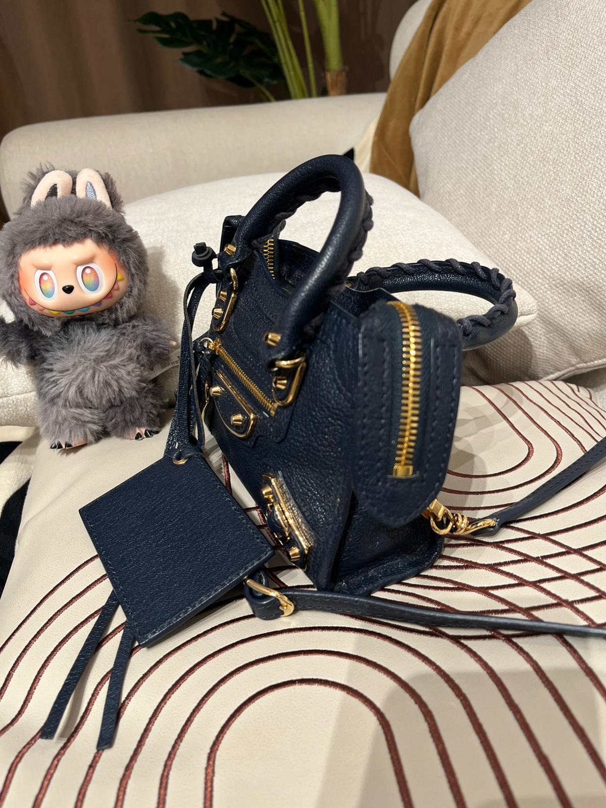 BALENCIAGA Nano City bag 100%Authentic, 98%New ✅mirror ✅Dust bag