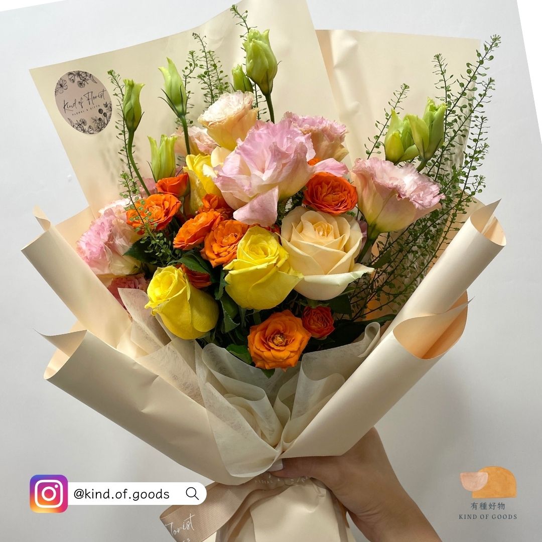 玫瑰桔梗小花束