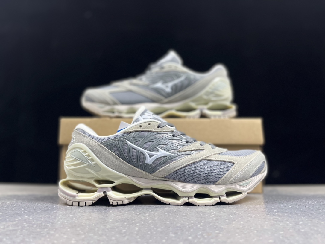Mizuno Wave Prophecy LS 