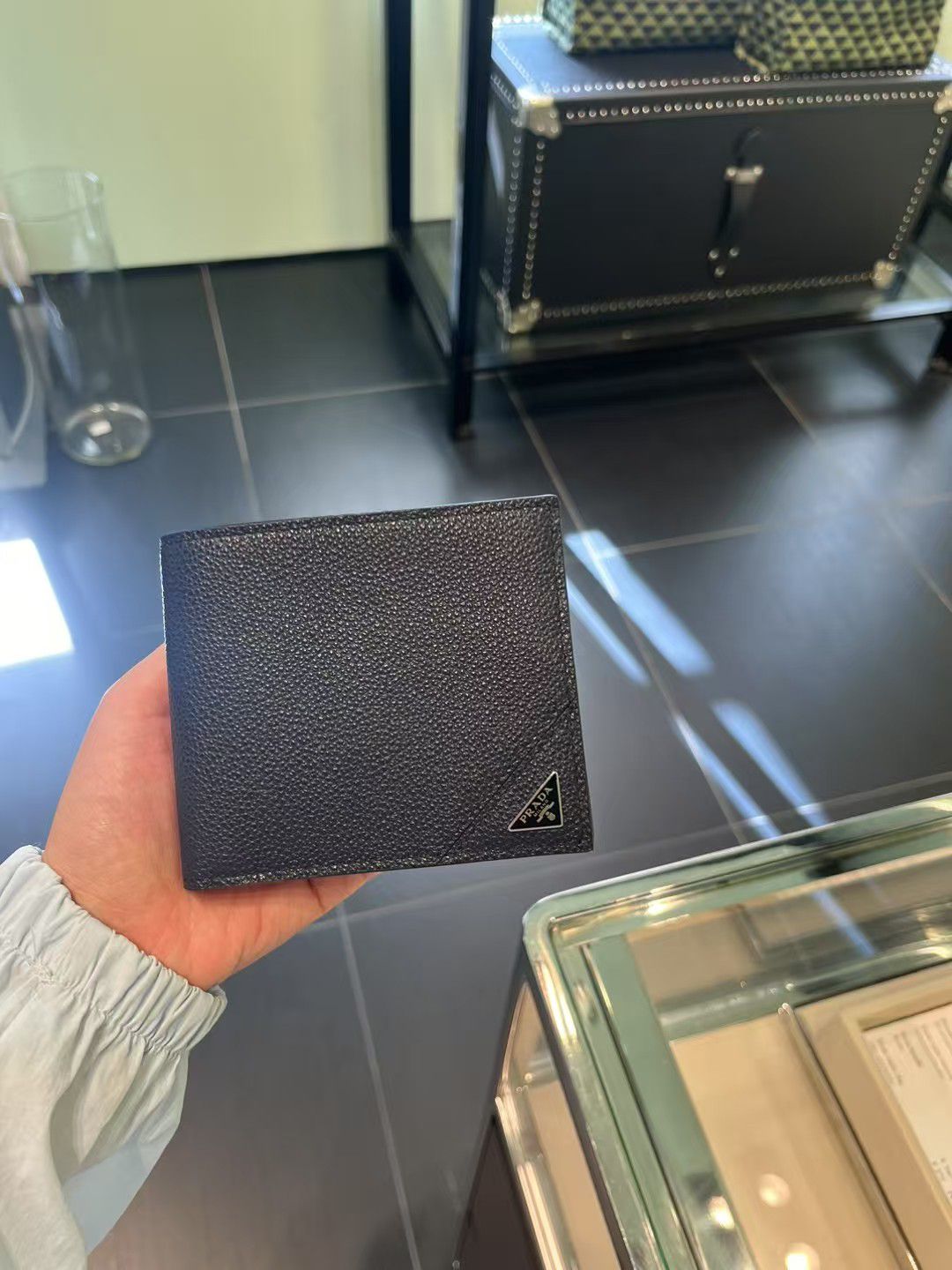 預購 Prada🚹🚹男士 深藍色8卡銀包