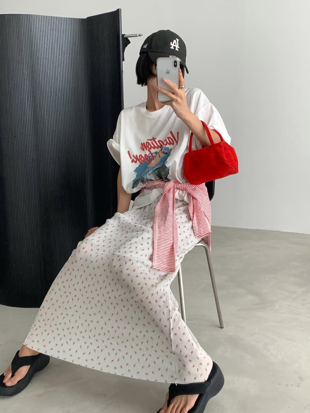 🇰🇷東大門女裝 | Graphic T (White/Black)