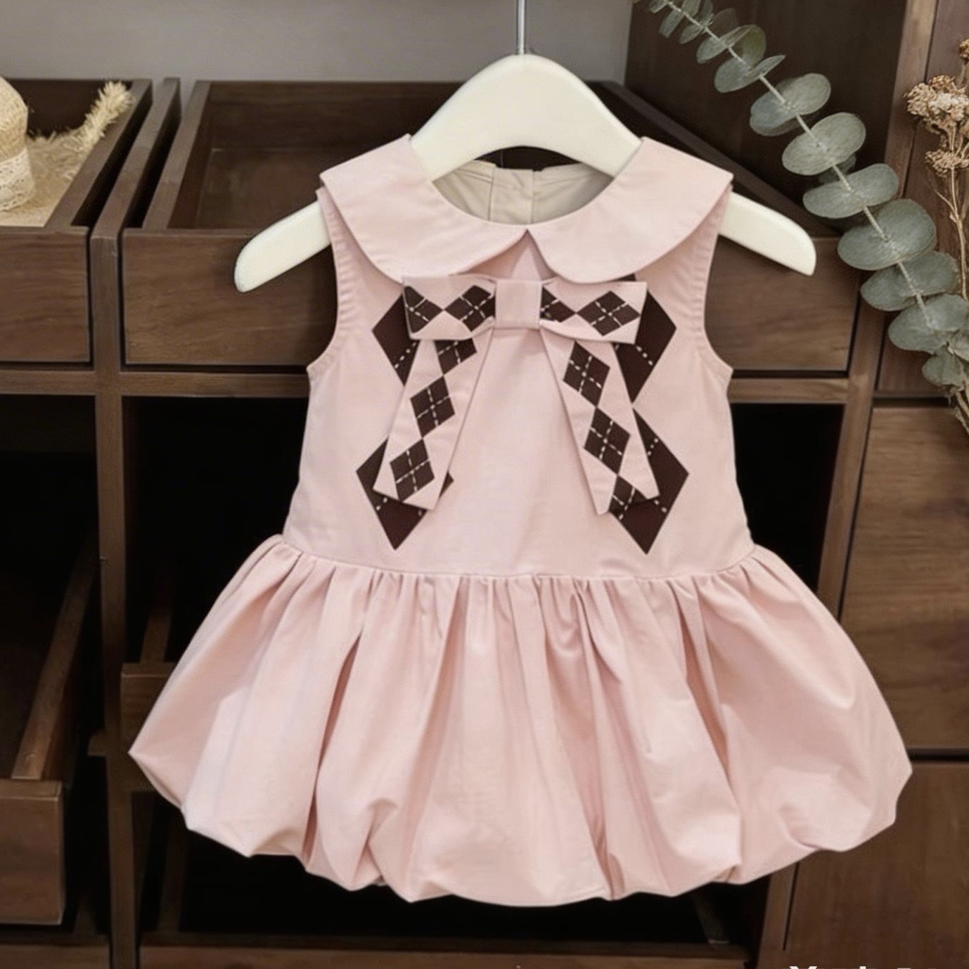 551681 | Bowknot Argyle Pattern Sleeveless Dress