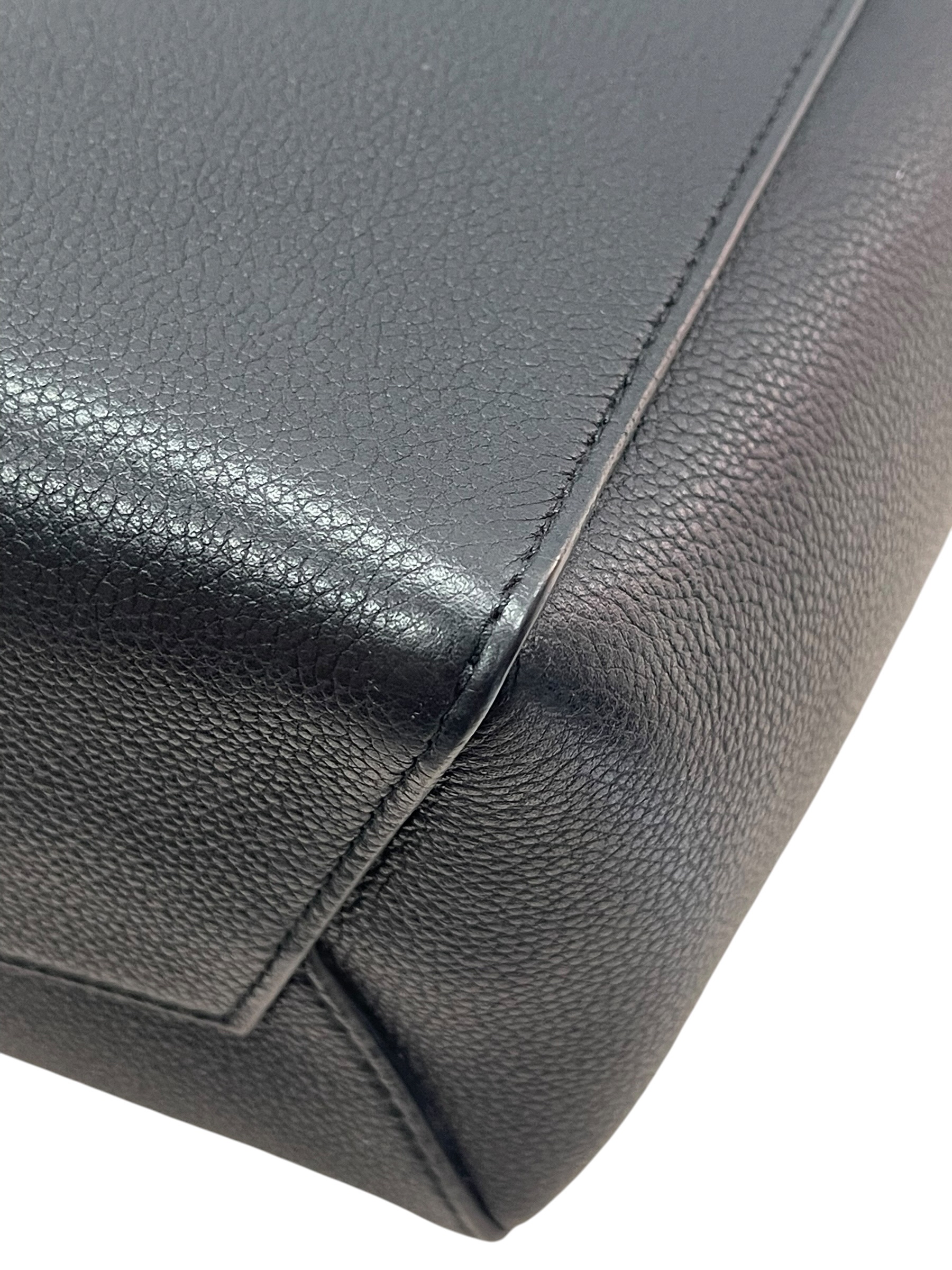 Pre-owned Celine Sangle Bucket Bag / Product Code: 081304