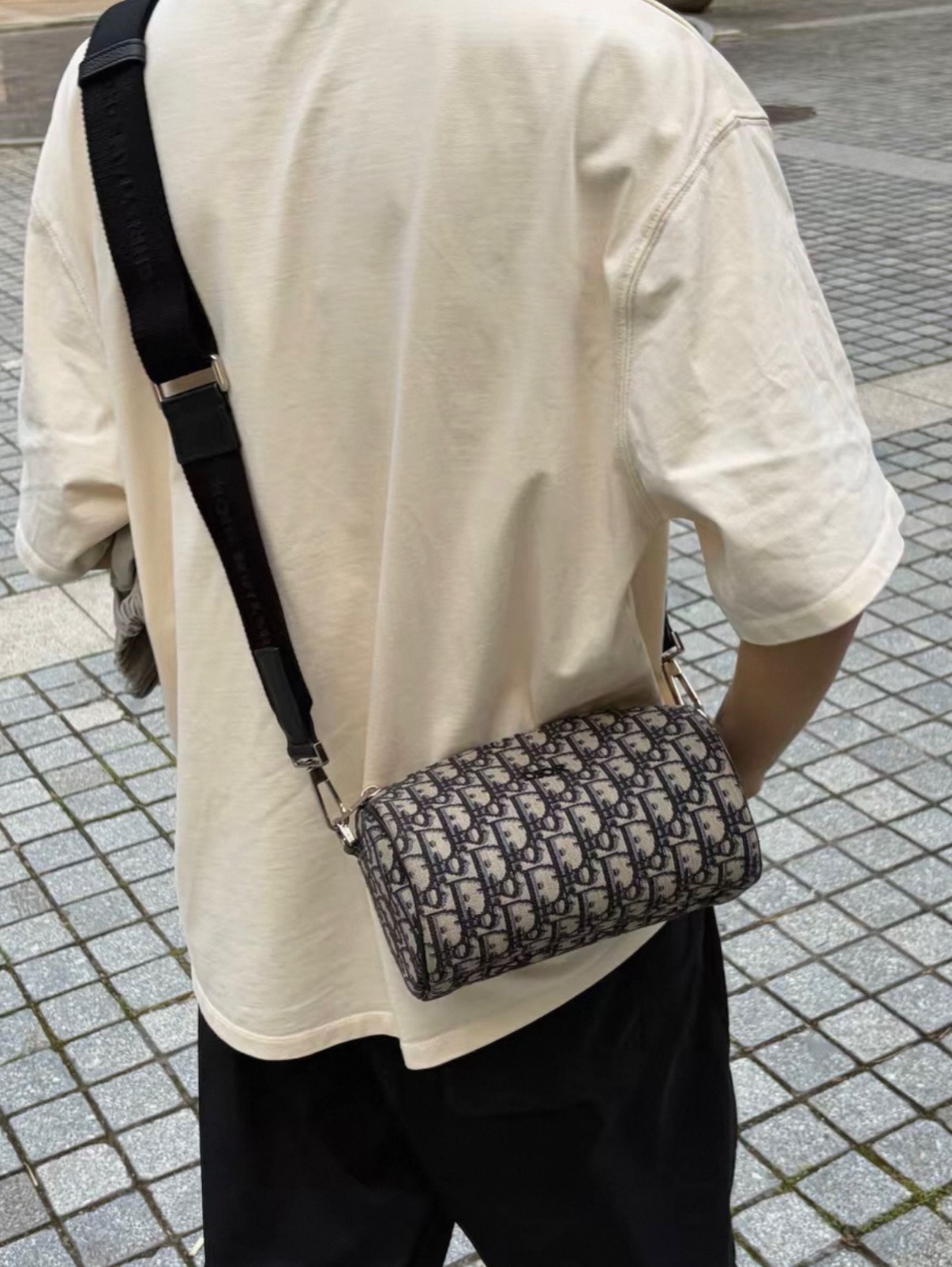 Dior👜 PRE OWNED 🛍️mini roller 老花圖筒包🖤