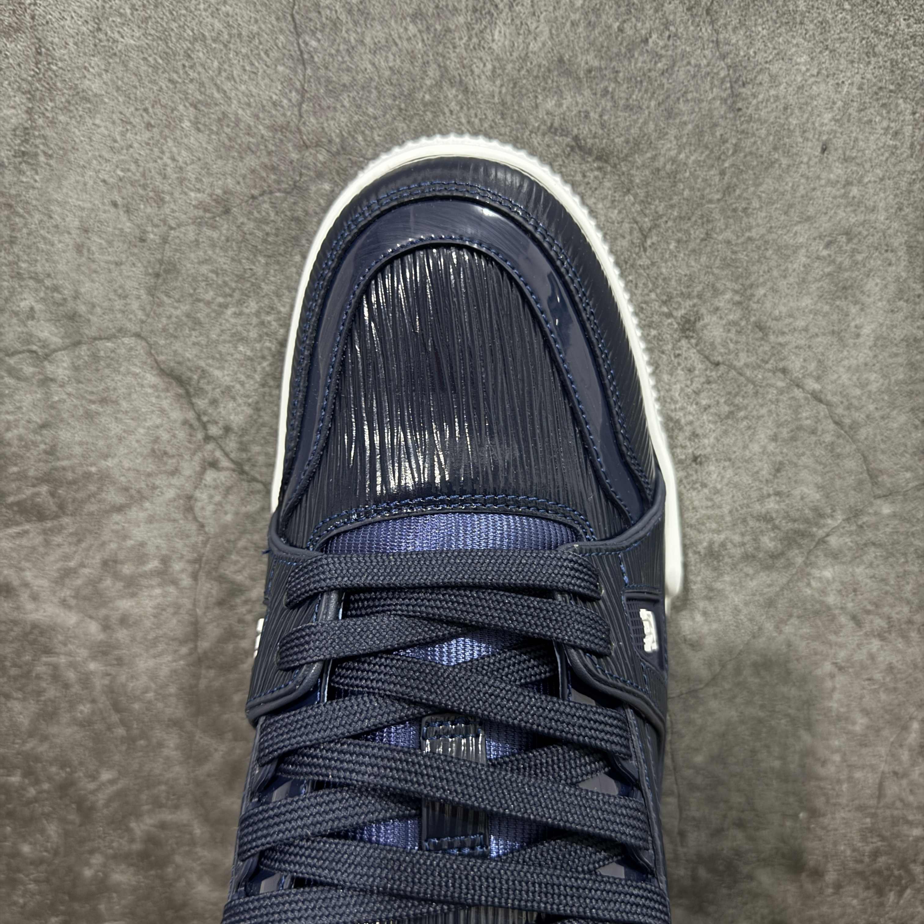 Louis Vuitton LV Trainer 