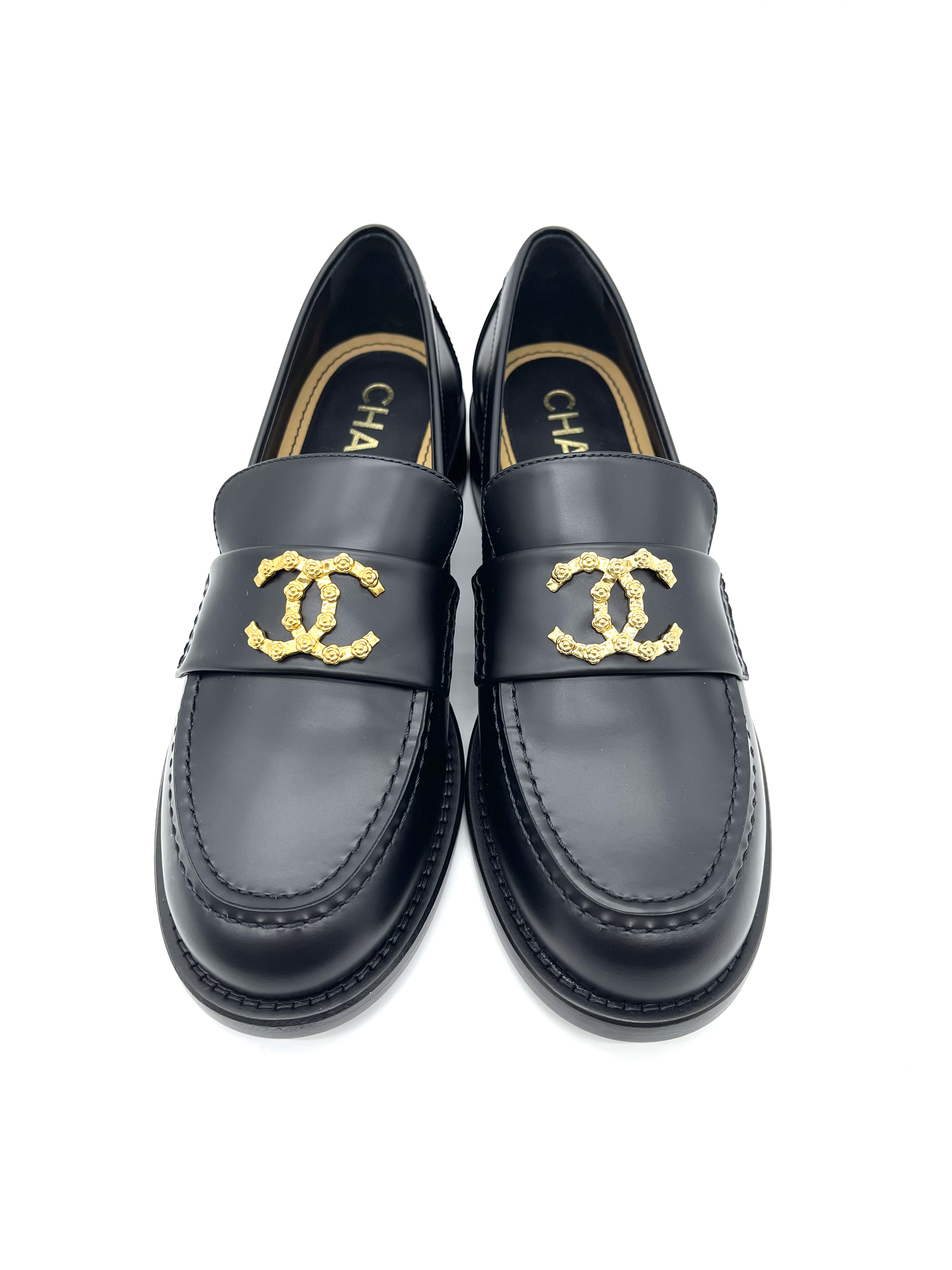 Pre-owned CHANEL CC Logo Loafer / Product Code: 27032331