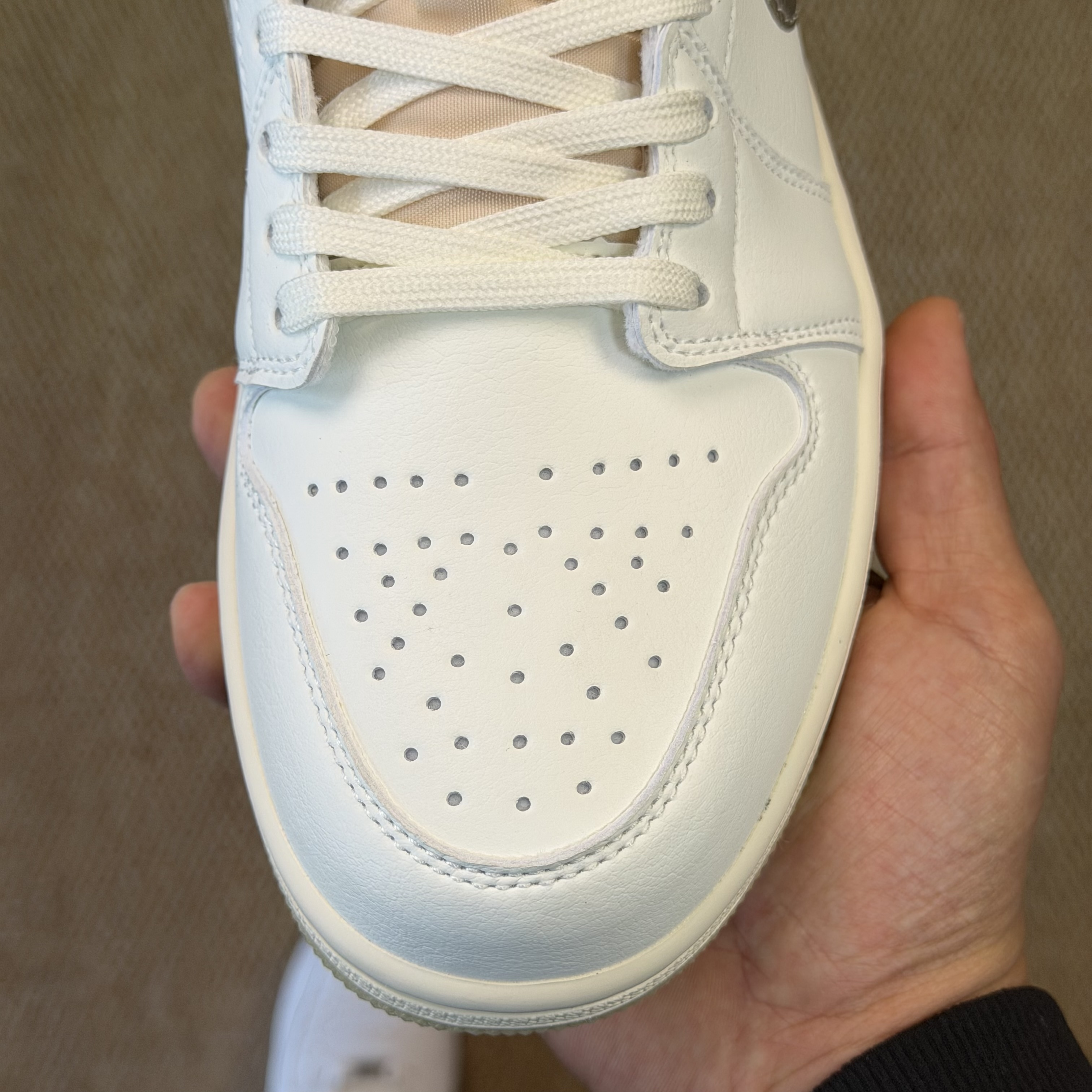 Nike Air Jordan AJ1 Low HV5157-100