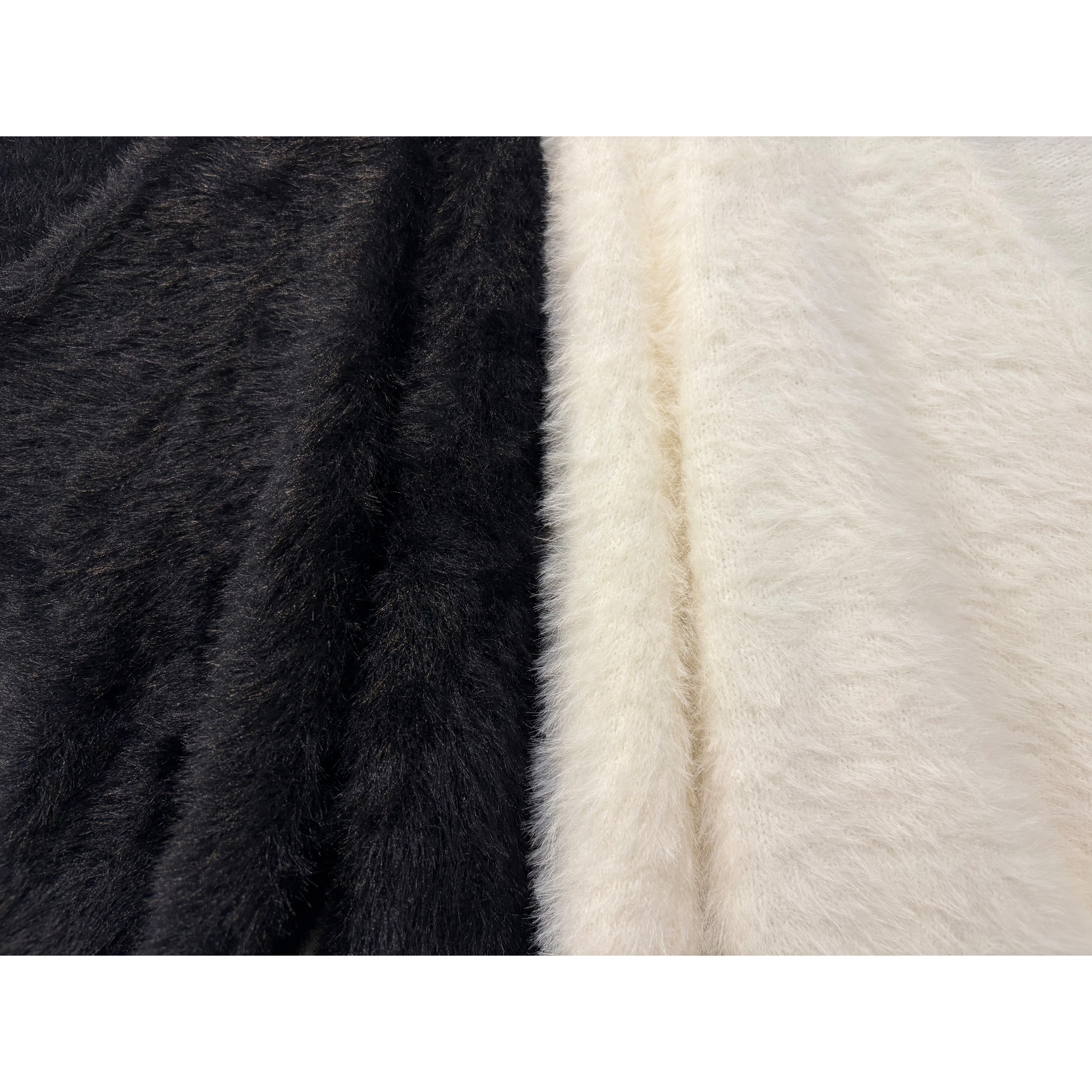 新品價及新年前收貨2月3號8PM截單💛《V ZIPPER MOMO CROP》 2602B