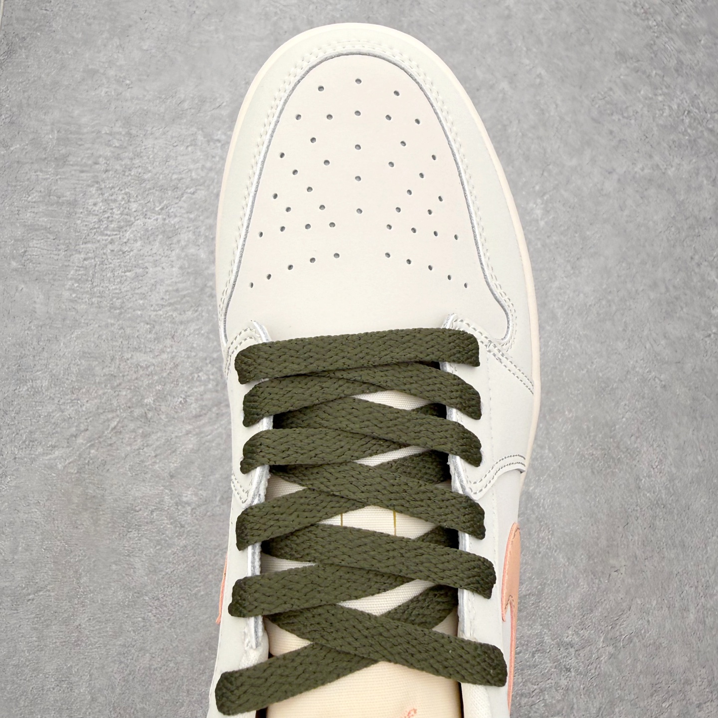 Nike Air Jordan 1 Low DC0774-111